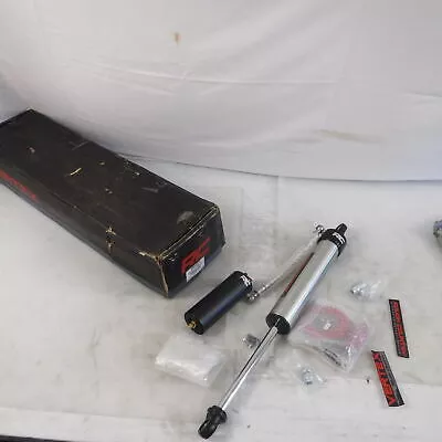 1 Rough Country Front Vertec 2.5 Remote Res. Shock for 2018-2021 Jeep JL 4″ Lift