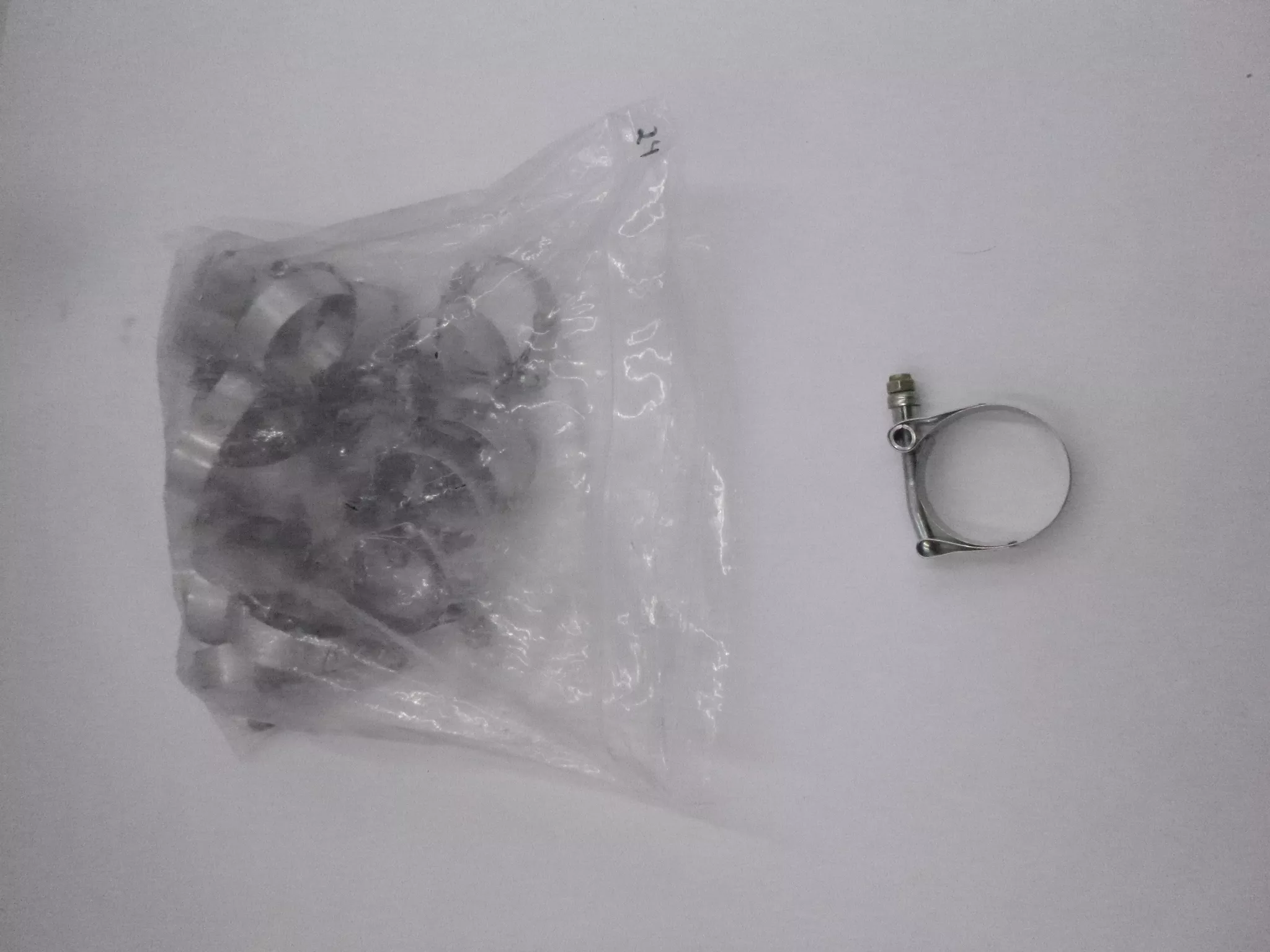 24 Pack Clampco T-Bolt Band Clamp 2.5″ 3/4″ Width 94 101-0200 28522
