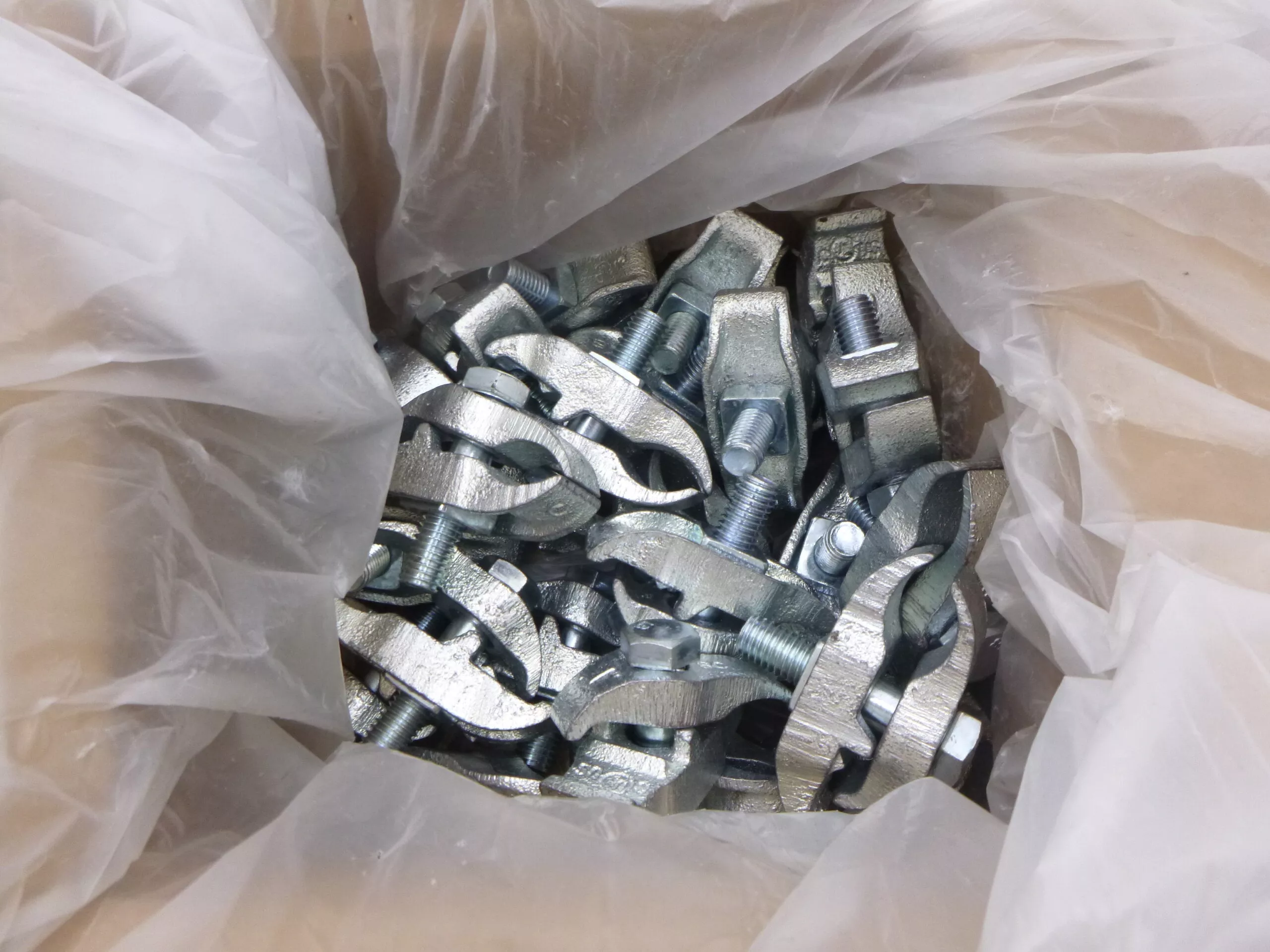 25 Pack Steel City 1″ Parallel Galvanized Conduit Clamp