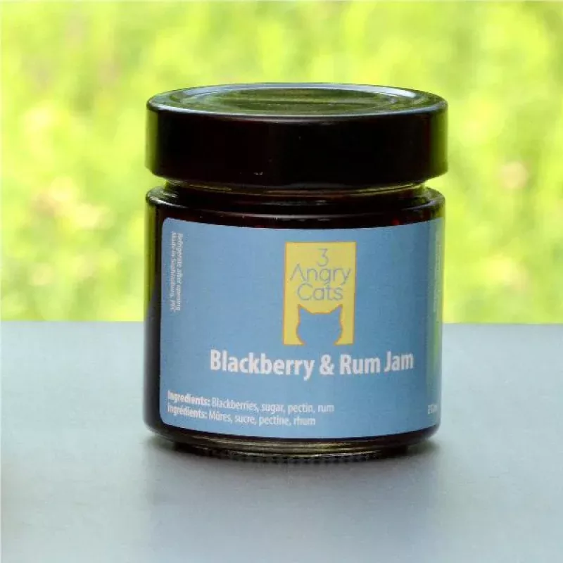 3 Angry Cats Blackberry & Rum Jam