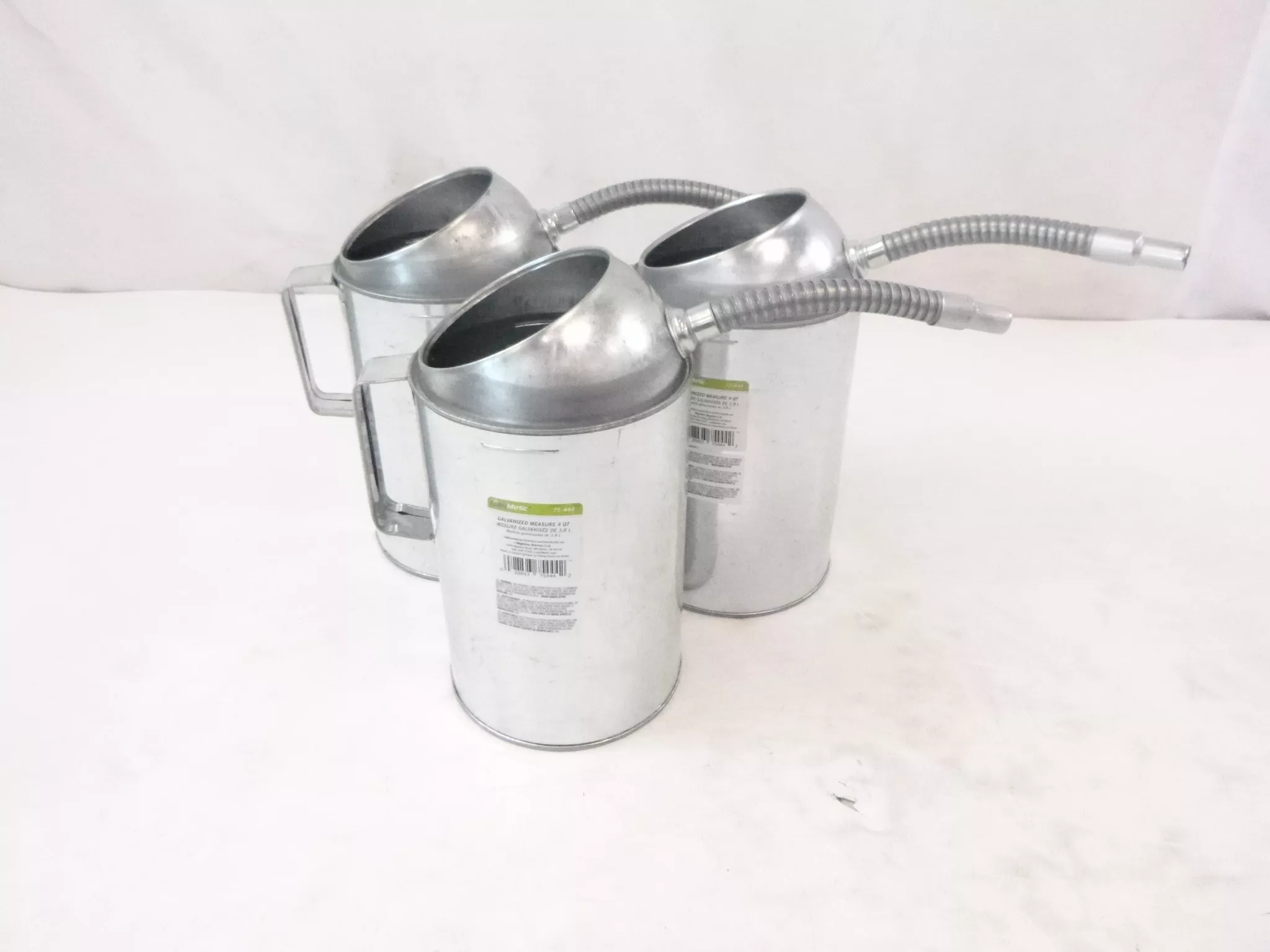 3 PackLubrimatic Galvanized Measure w/ Flex Spout 4 QT 75-444