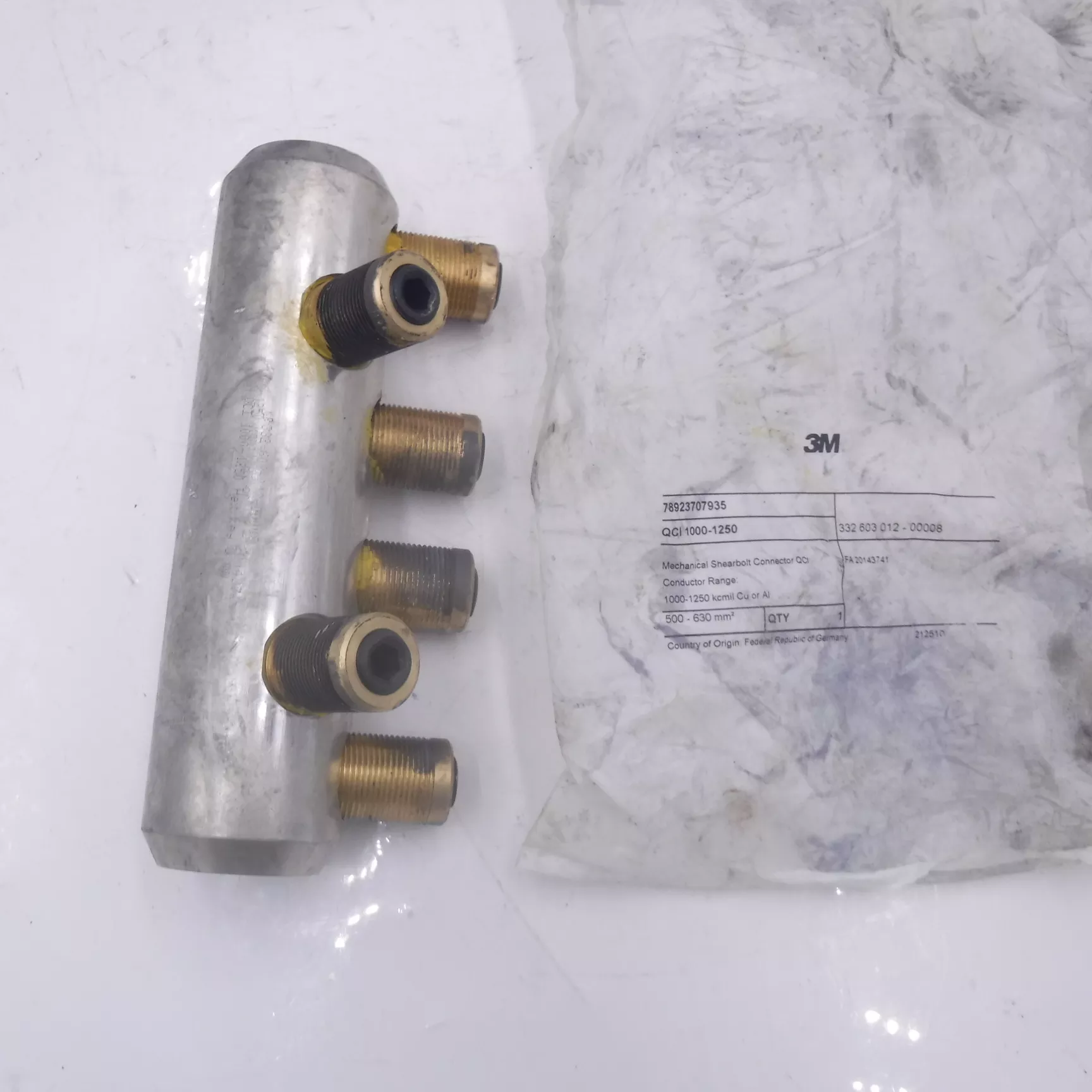 3M Mechanical Shearbolt Connector 1000-1250 QCI /Kcmil7100175089