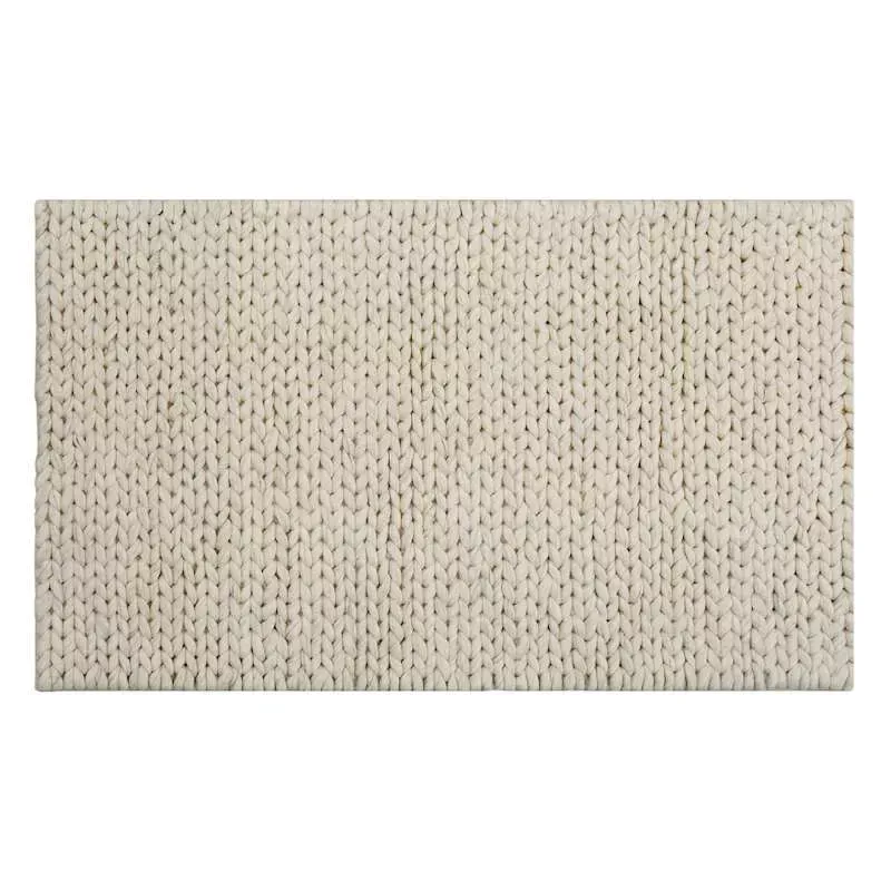 (A494) Ivory Chunky Knit Patterned Accent Rug, 2x4