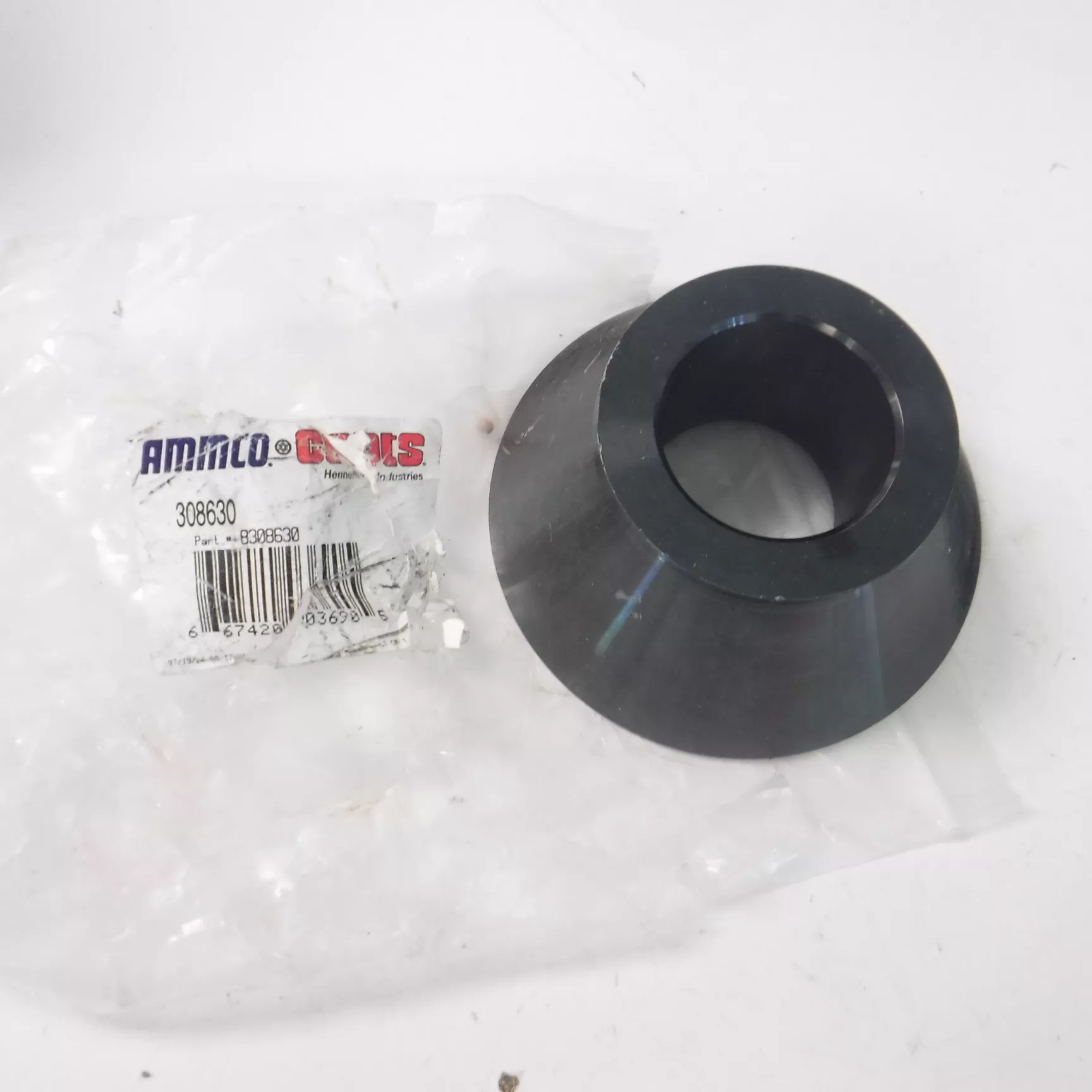 Ammco Coats Large Cone 8308630 For 6401/6450 2.98″ – 5.06″ Center Holes
