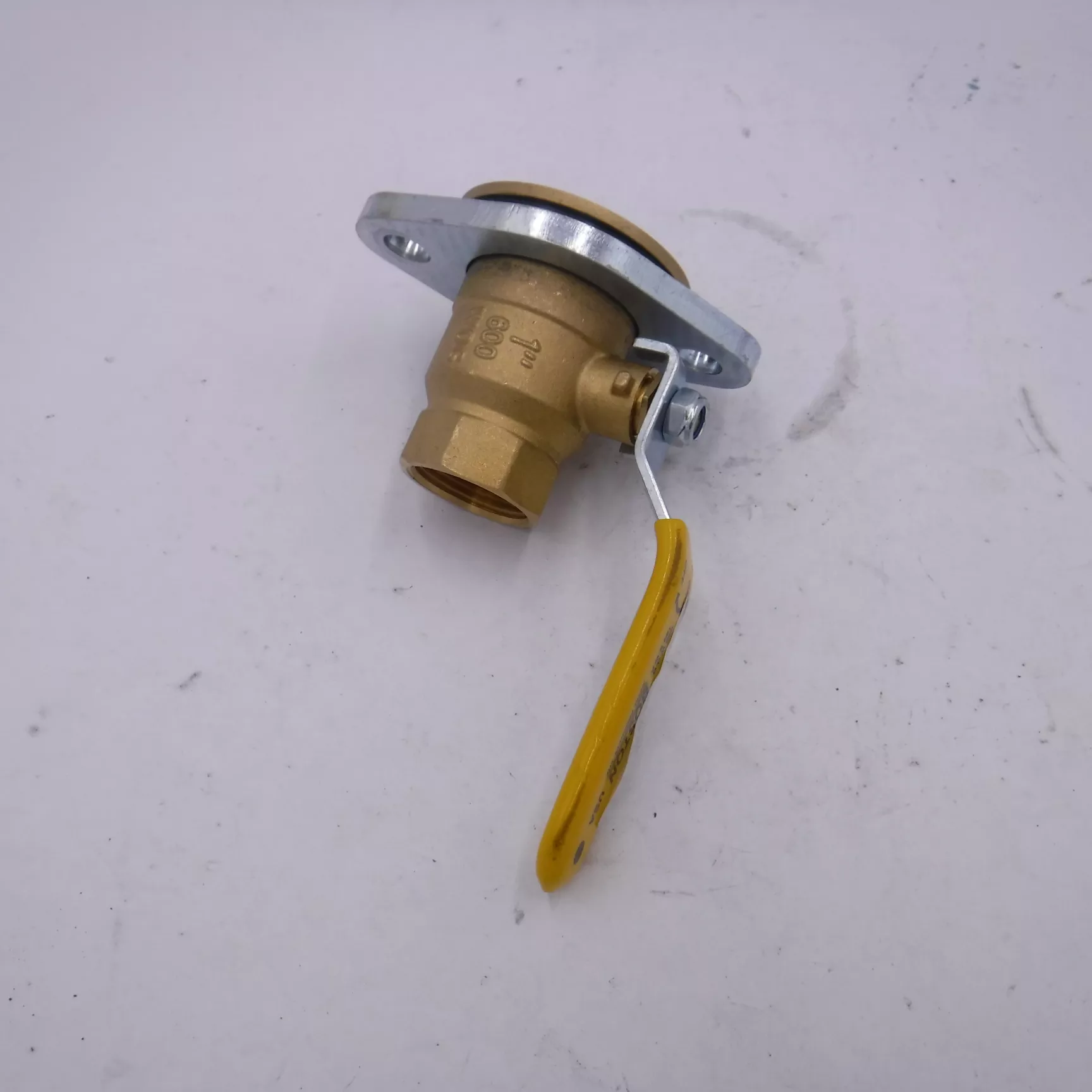 Boston 1″ 600 Wog FNPT Brass Shut-Off Valve w/ Swivel Flange