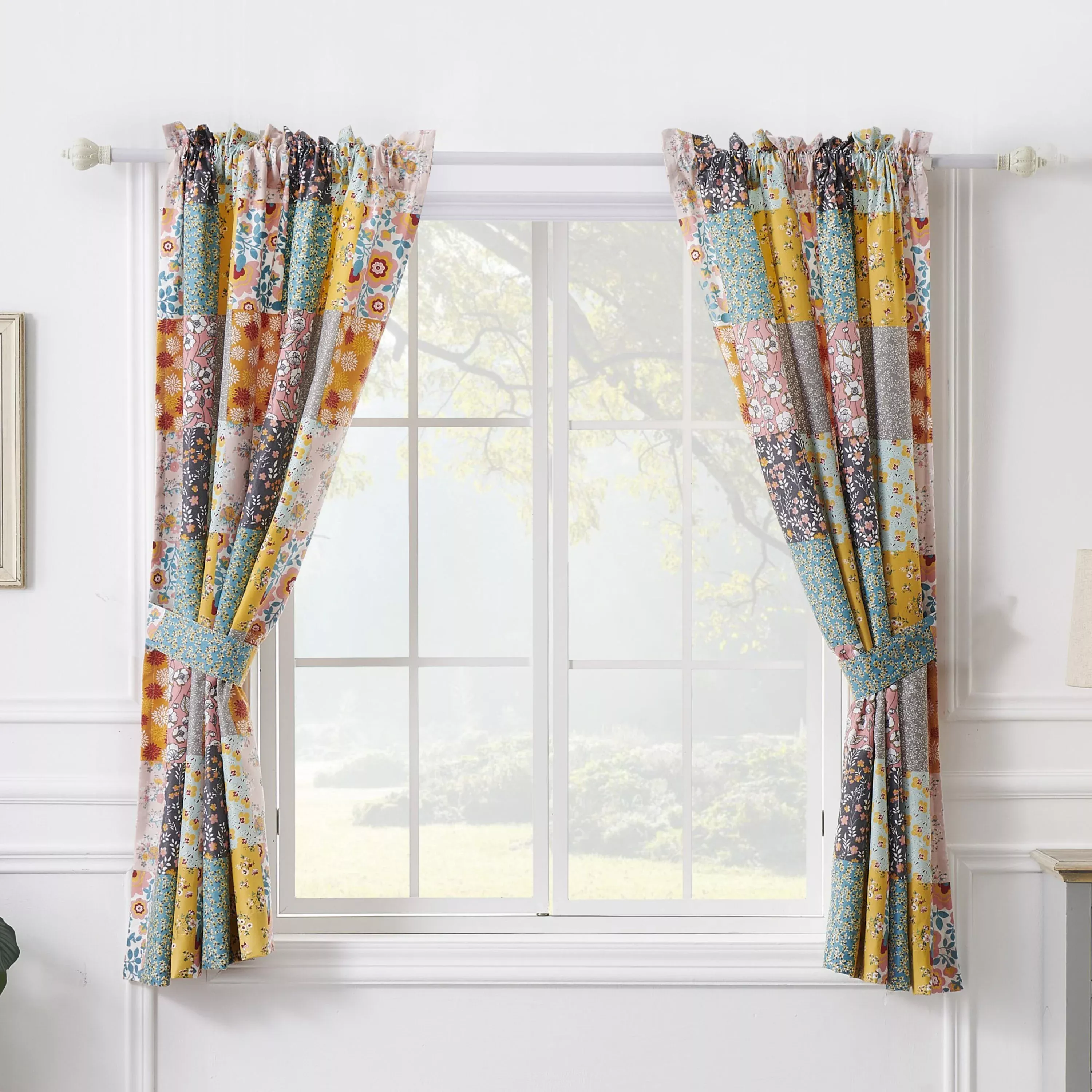 Carlie Panel Set