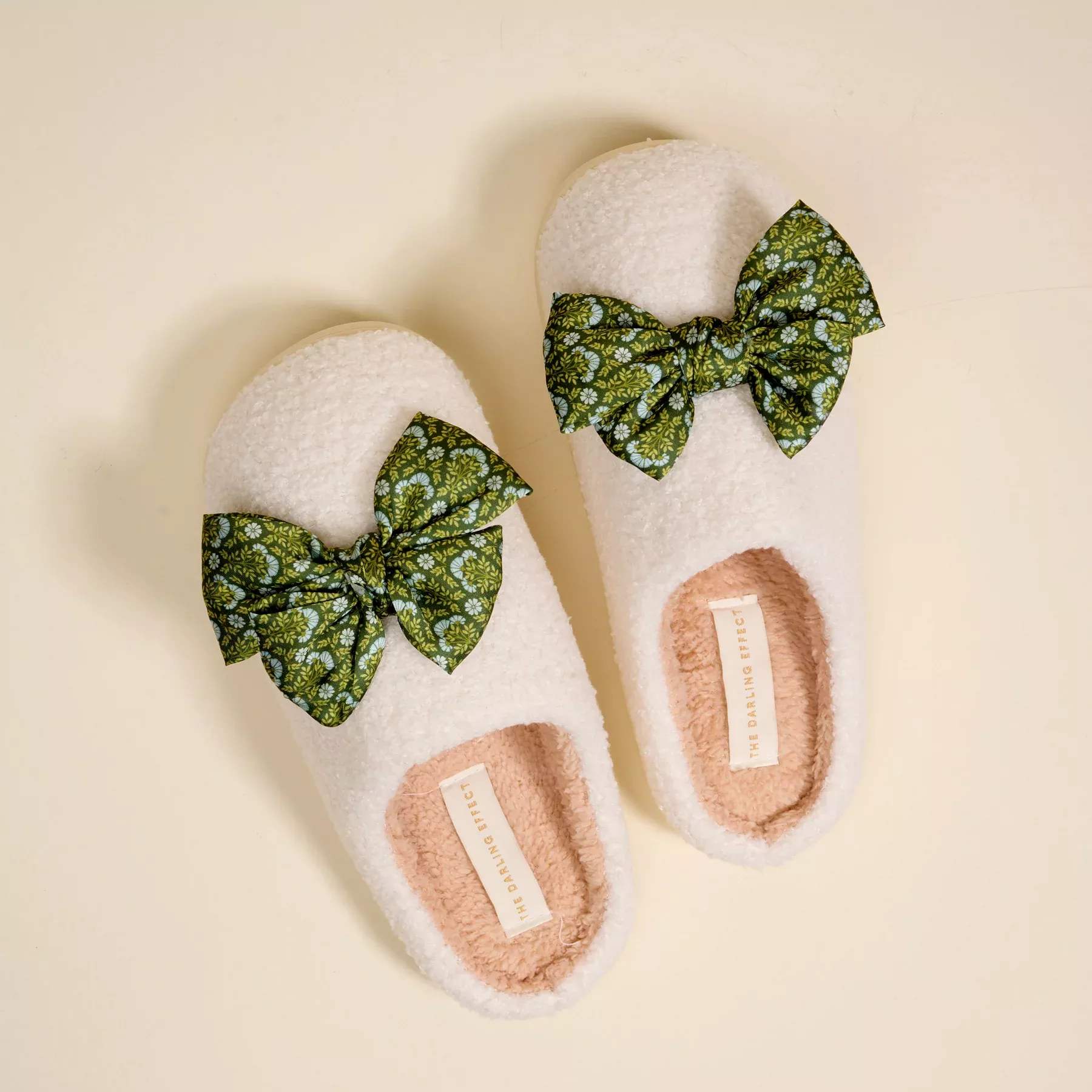 The Darling Effect - Fuzzy Slippers, Betty Bow Everbloom Forest Green