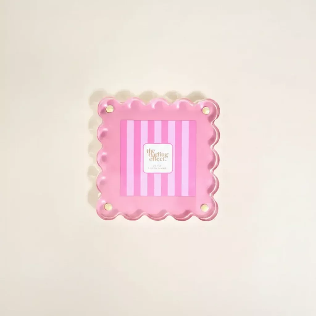 The Darling Effect - Small Scalloped Acrylic Picture Frame, Blush