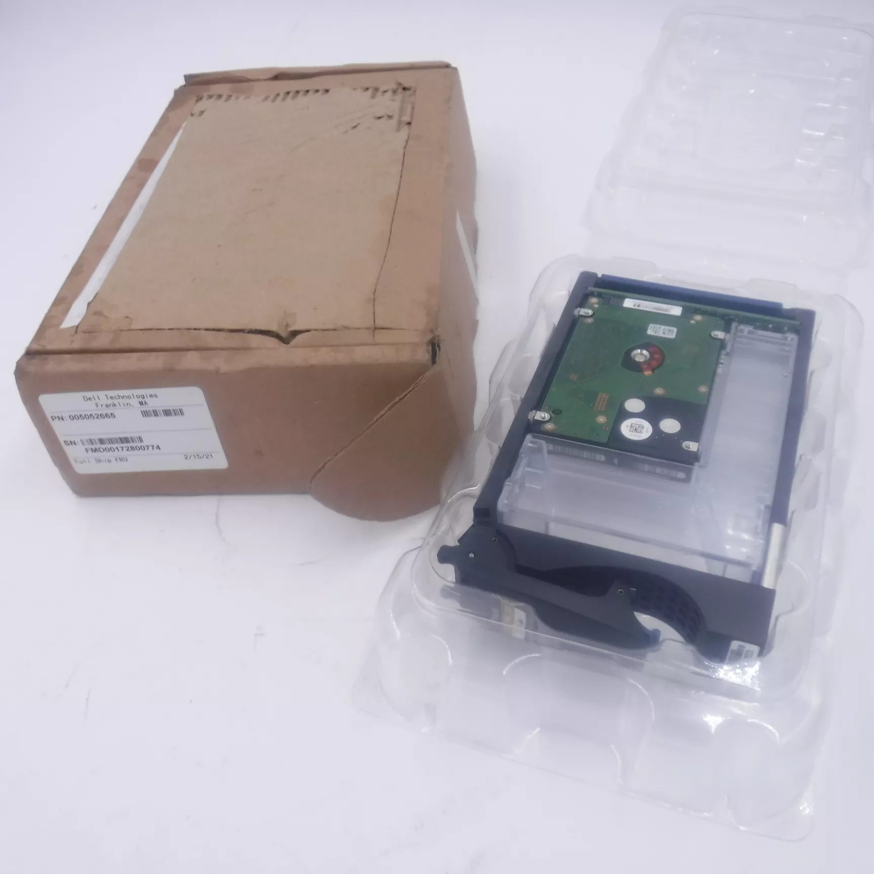 Dell EMC 146GB 15K SAS Hard Drive 005052665 w/Caddy 3.5″ HDD