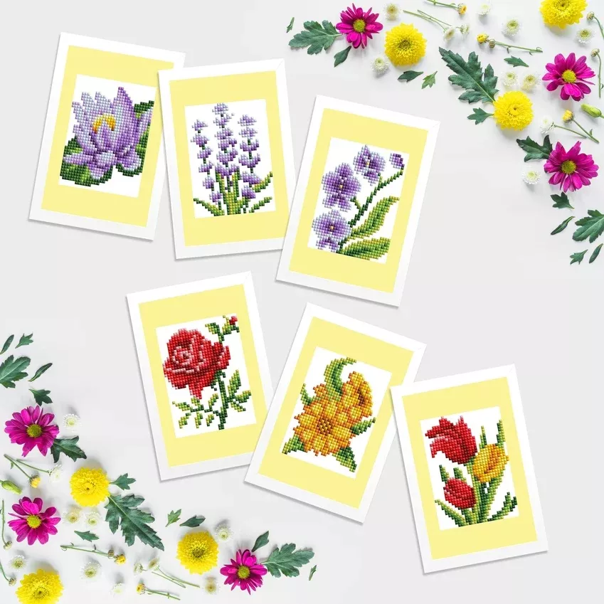 Diamond Art Club - Mini Dazzles, Classic Flowers