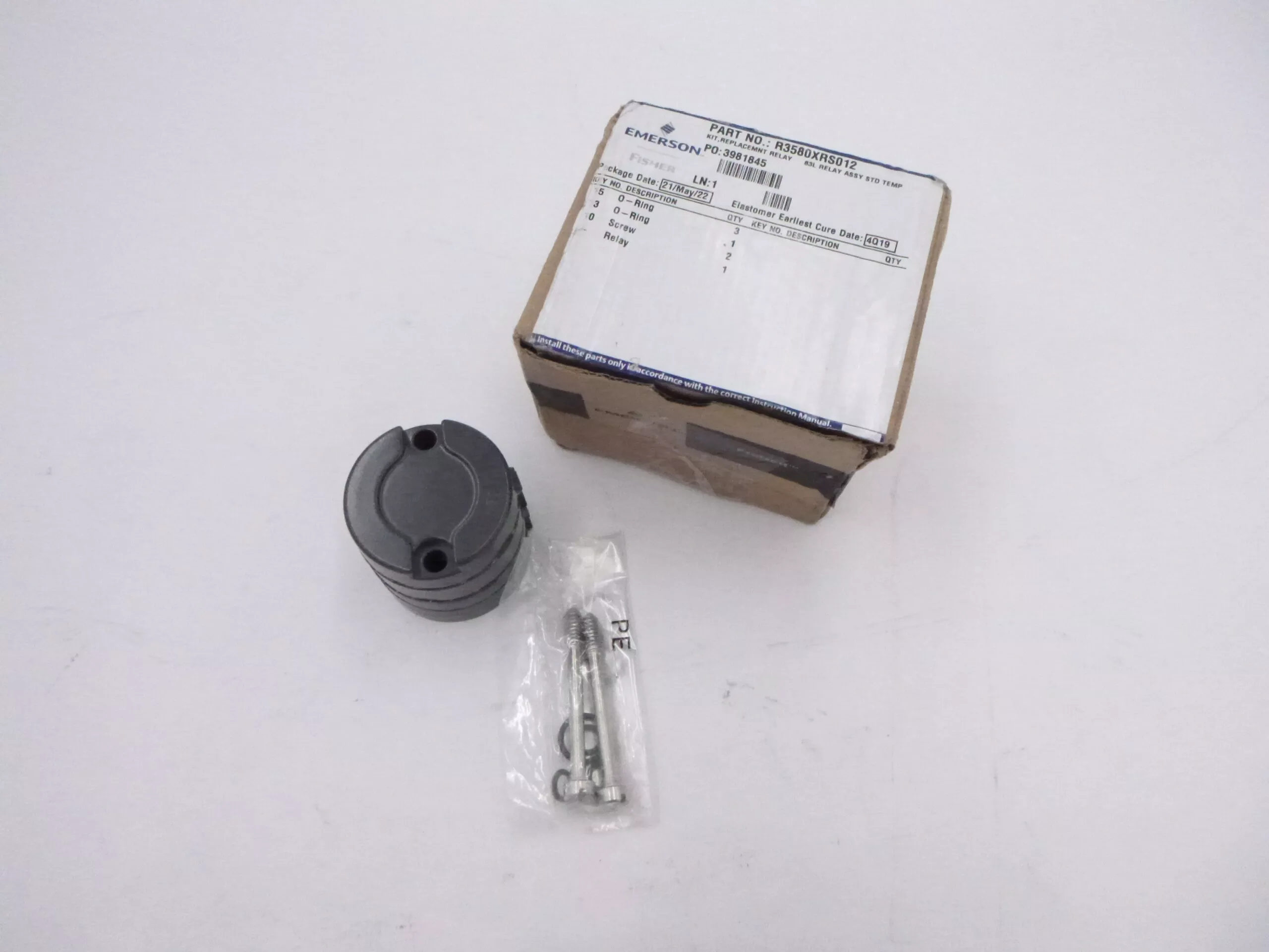 Emerson Fisher Controls R3580XRS012 Series 83L Replacement Kit