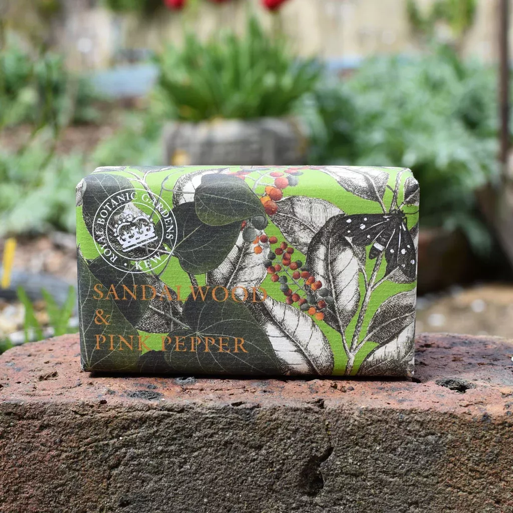 English Soap Company - Sandalwood & Pink Pepper Bar Soap