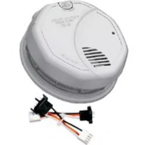 First Alert 3120B Smoke Alarm, Photoelectric Sensor, 85 dB, White
