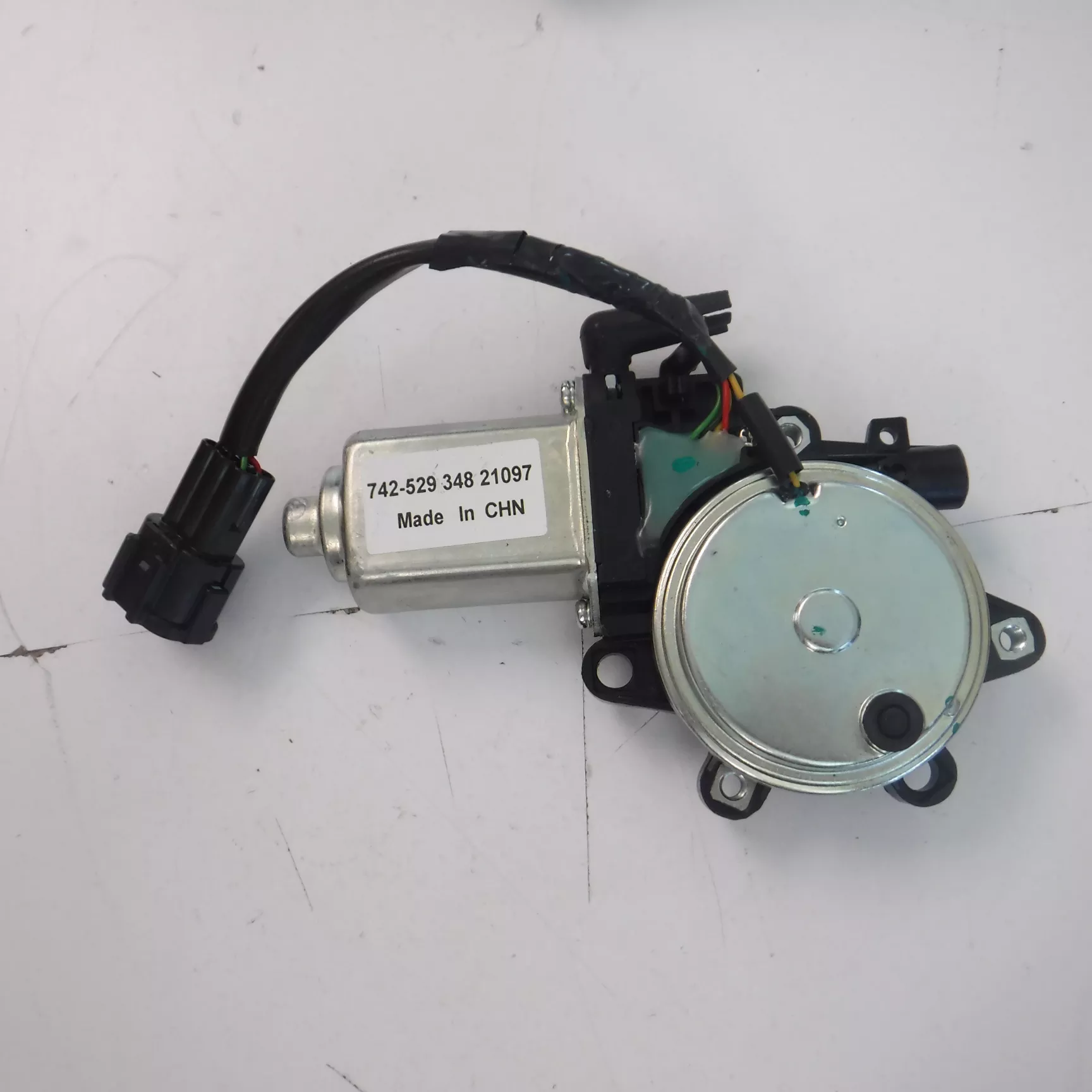 Front Left Power Window Motor 742-529 Fits 2005-2012 Nissan Pathfinder