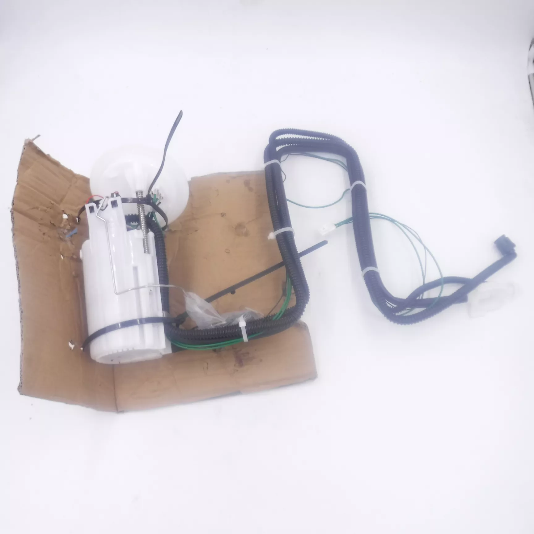 Fuel Pump Assembly 16117373474 For 2005-2010 BMW 520d 525d 530d M57 D30
