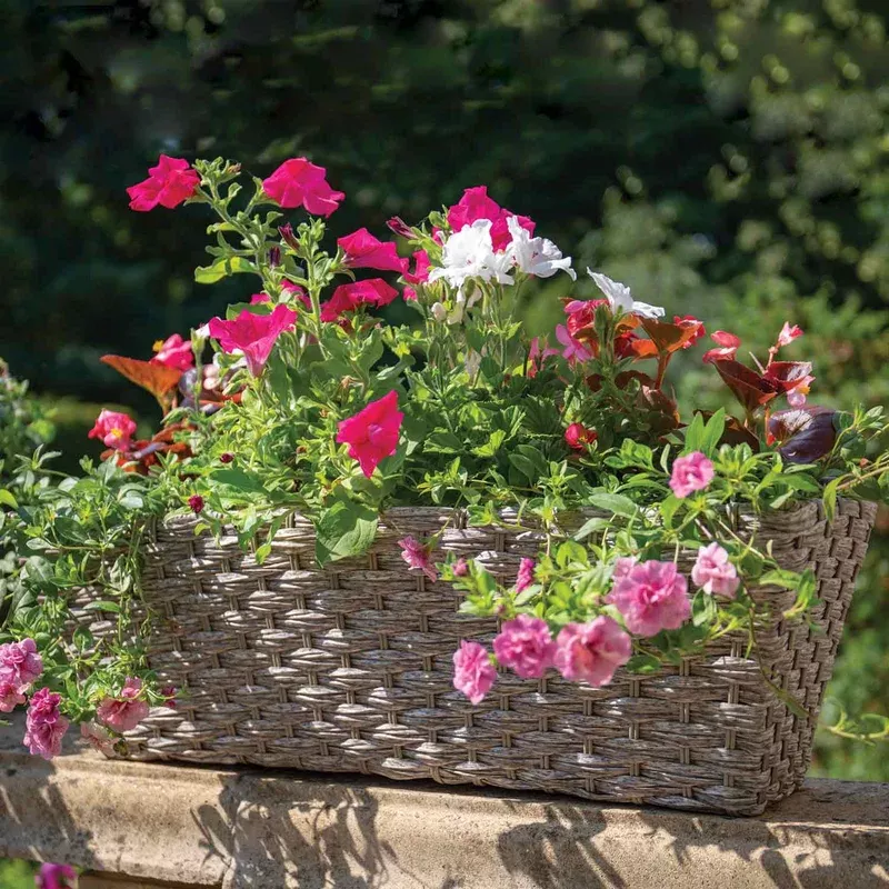 Gardman 60cm Mountain Grass Effect Multi-placement Planter