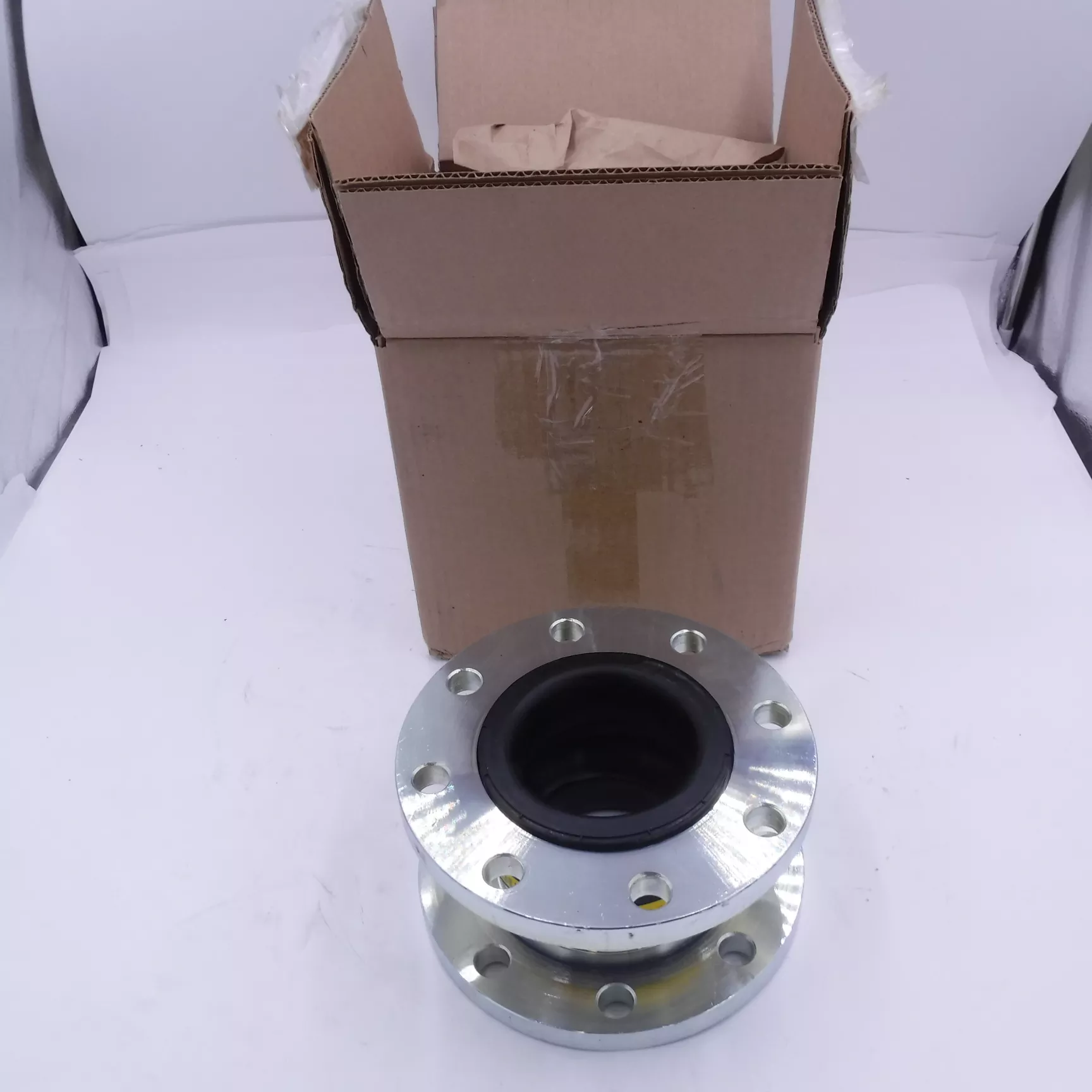 Garlock ElaFlex ST Expansion Joint S235JR 5255MD FDN100 4″ Center 9″ Width