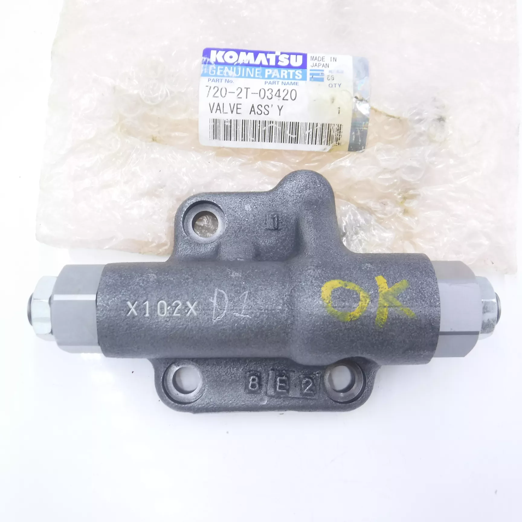 Genuine Komatsu Valve Assembly 720-2T-03420