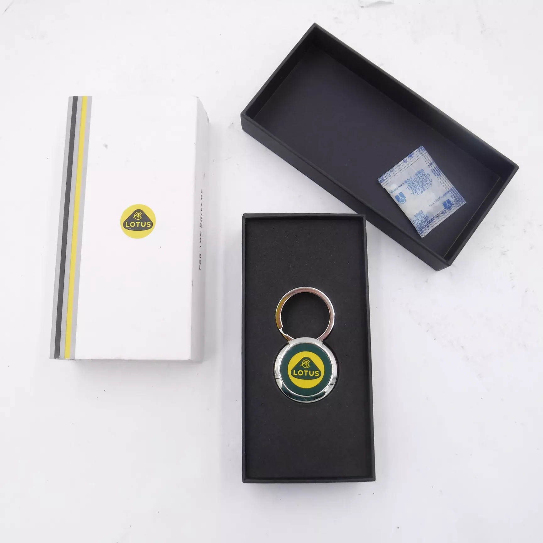 Genuine Lotus Roundel Metal Keyring Silver with Gift Box