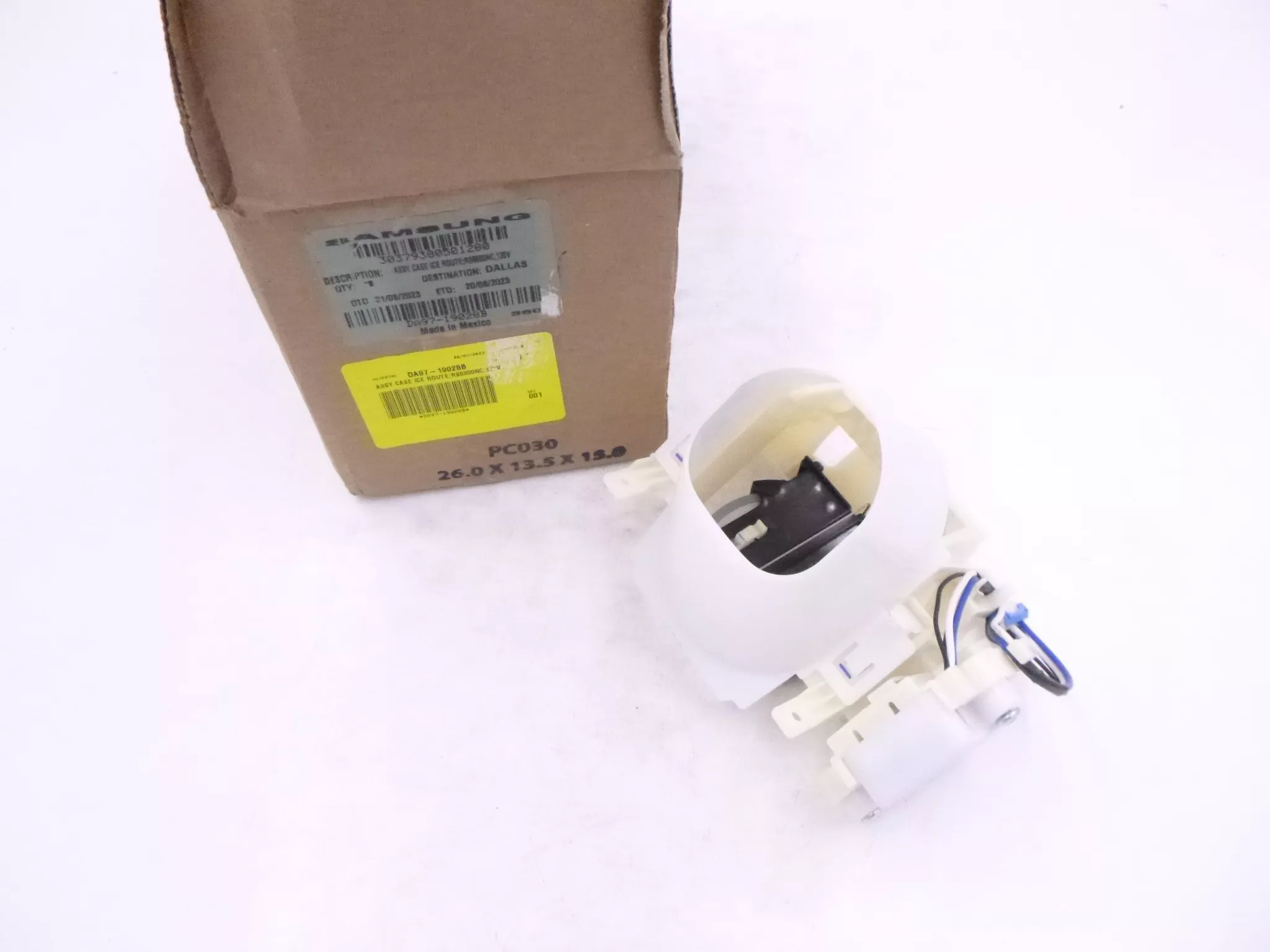 Genuine OEM Samsung Refrigerator Dispenser Ice Route Assembly DA97-19028B