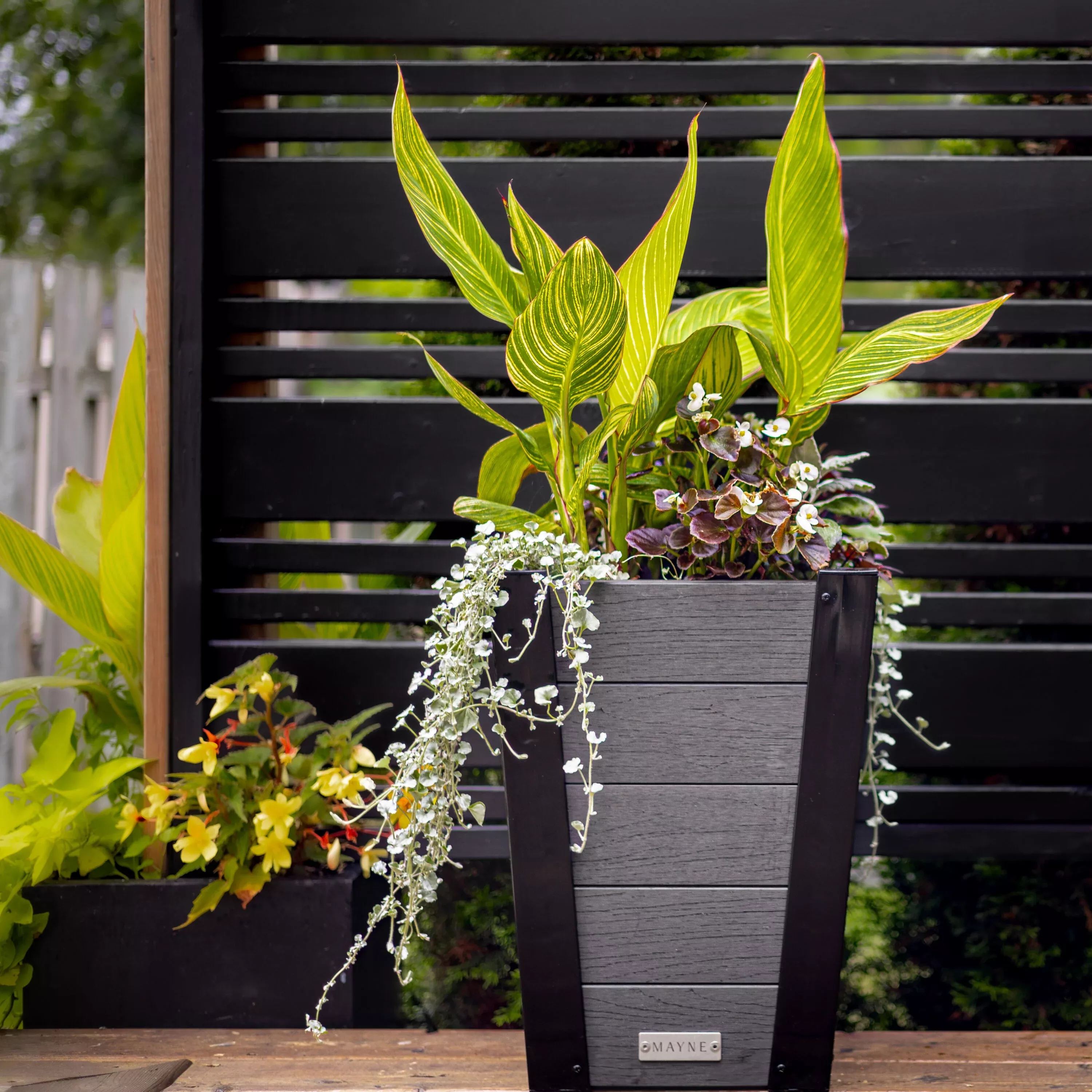 Horizon Charcoal Tapered Planter