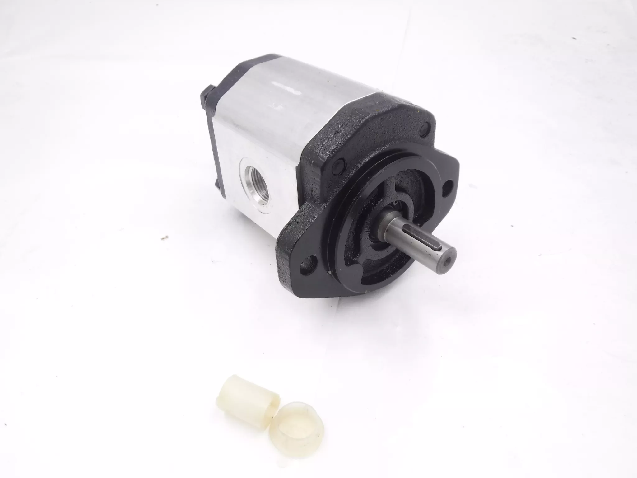 Hydrolec 5/8″ x 1-1/2″L Shaft Replacement Hydraulic Gear Pump 0510-725-059 For B
