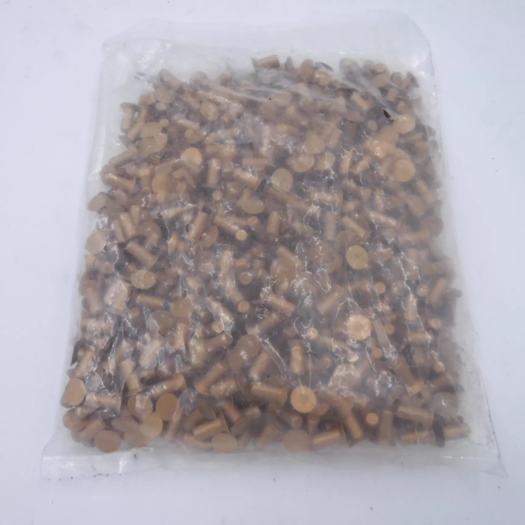 Lot of 703 Boeing Rivets BACR15BA6AD7C, 5320-01-651-8729