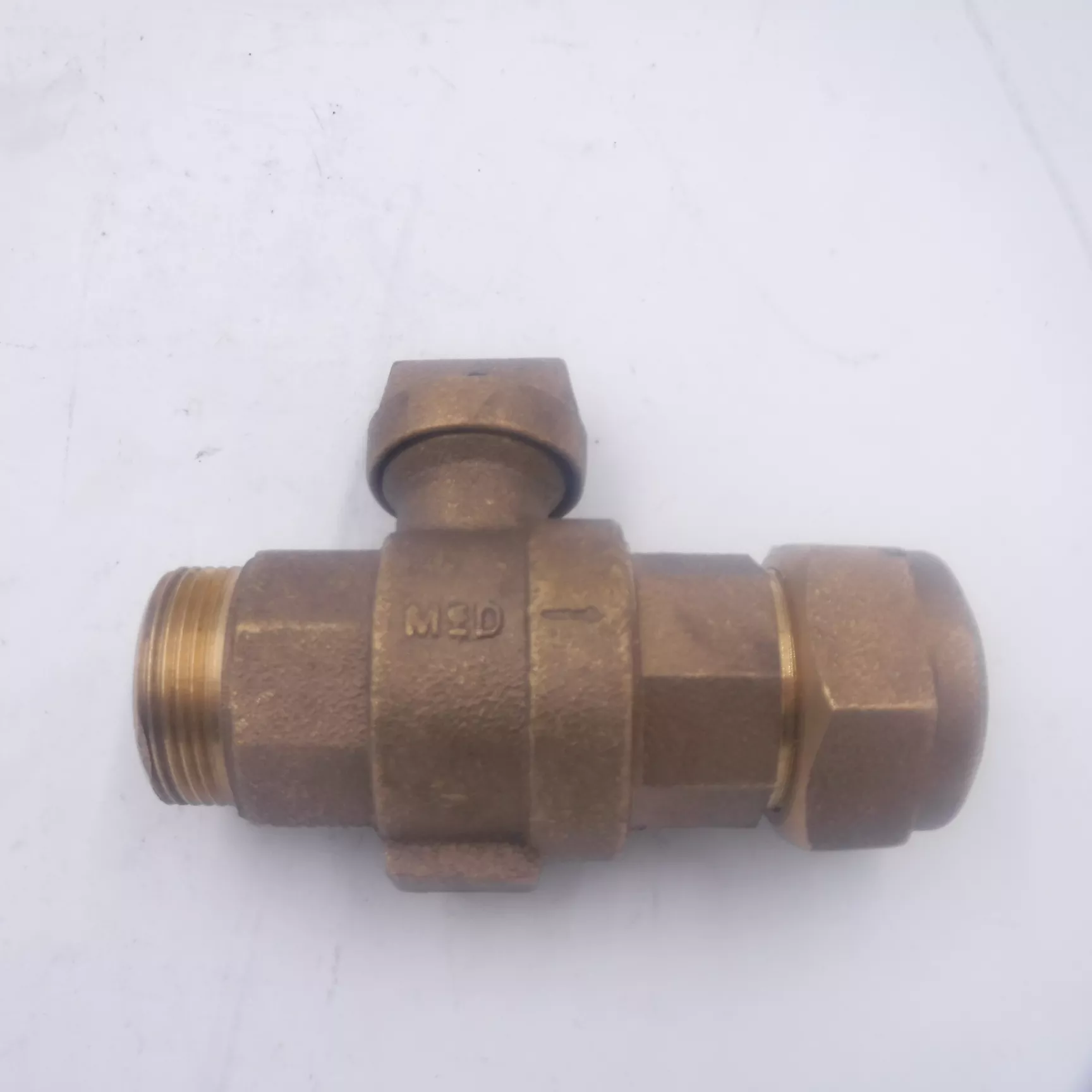 McDonald 74104BCAPQ Corporation Curb Stop Valve 1″ MIP x 1″ CTS Brass