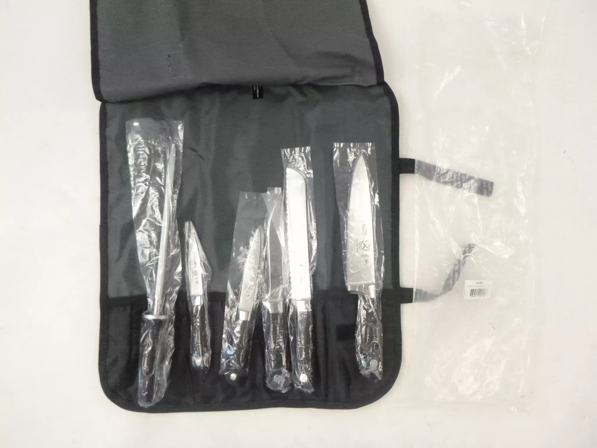 Mercer M21800 Genesis 7 Piece Knife Set Roll Set