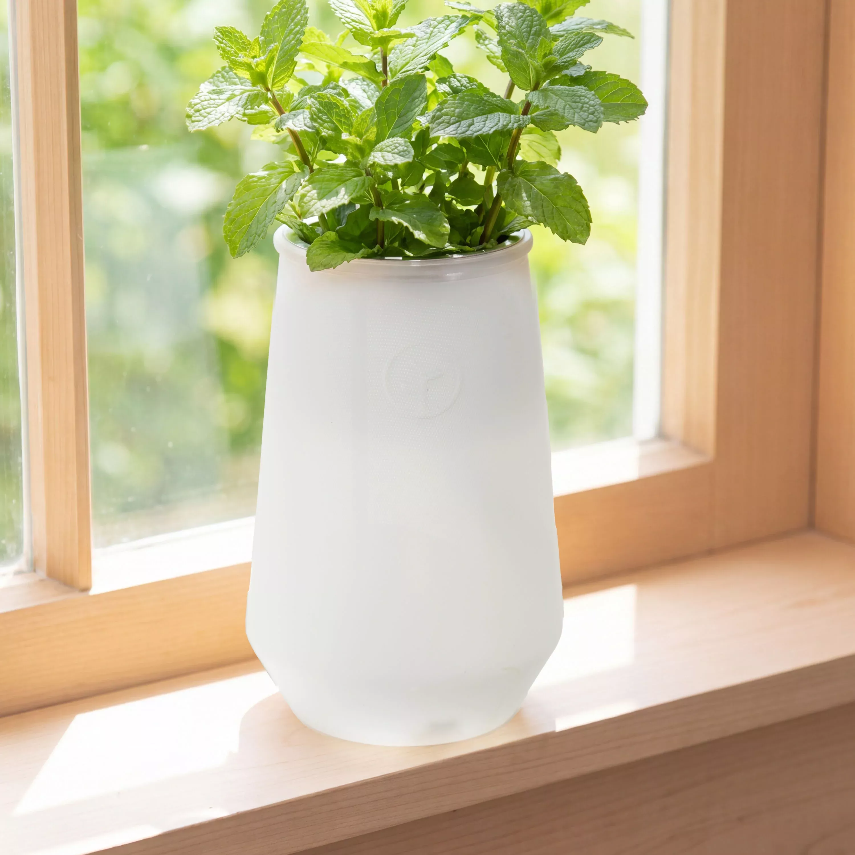 Mint Tapered Tumbler Planter