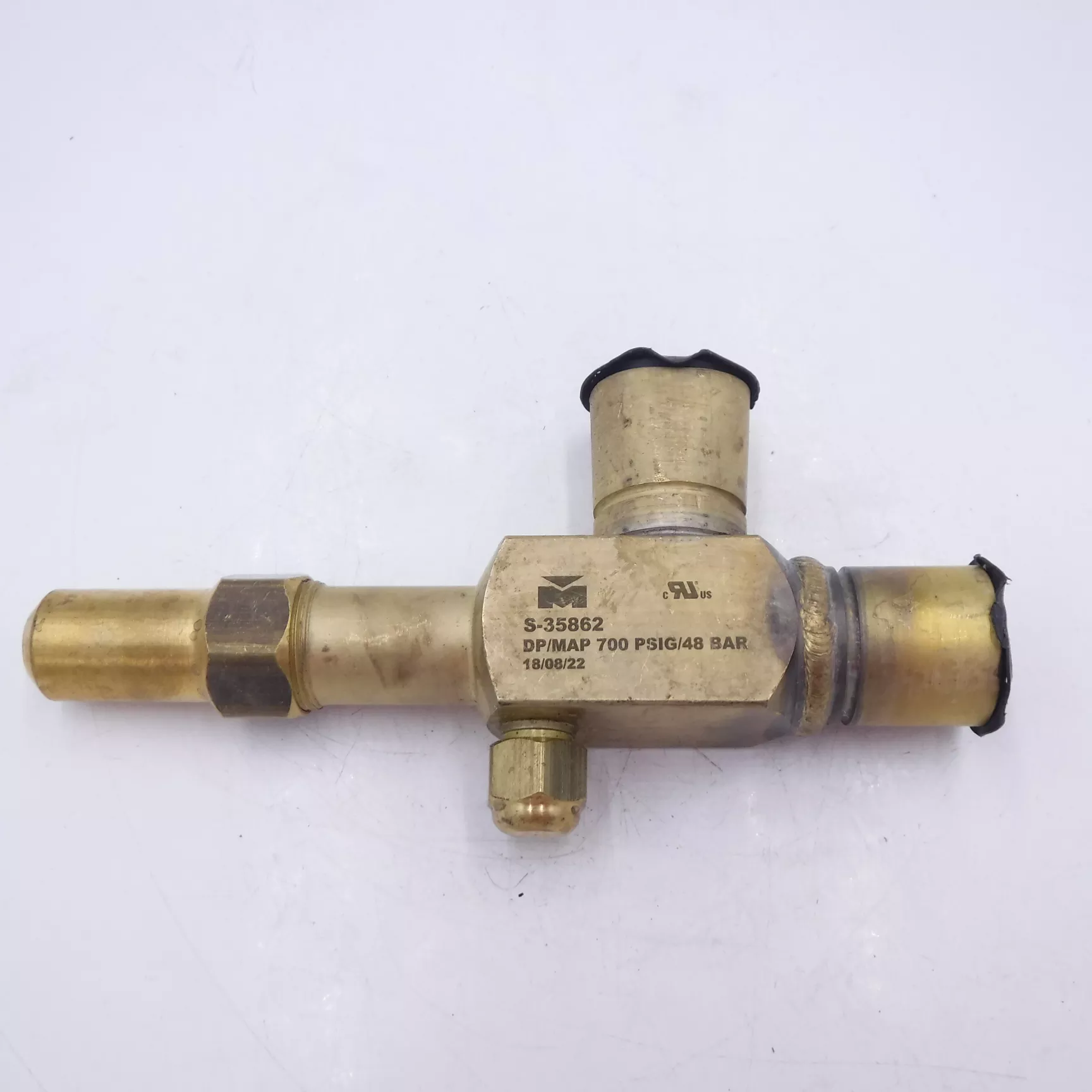 Mueller 1-1/8″MNPT 700PSI 48 Bar DP Map Angle Isolation Valve S-35862 SEE DES