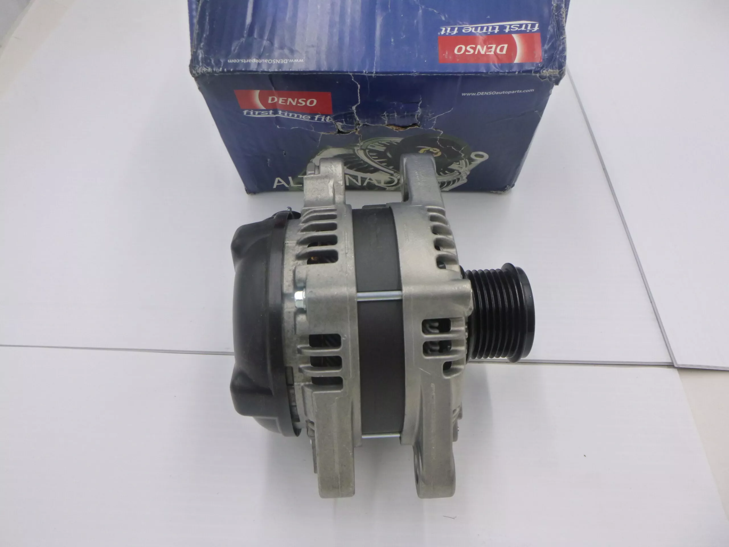 OEM Denso 210-1131 Alternator for 2010-2016 Toyota Highlander