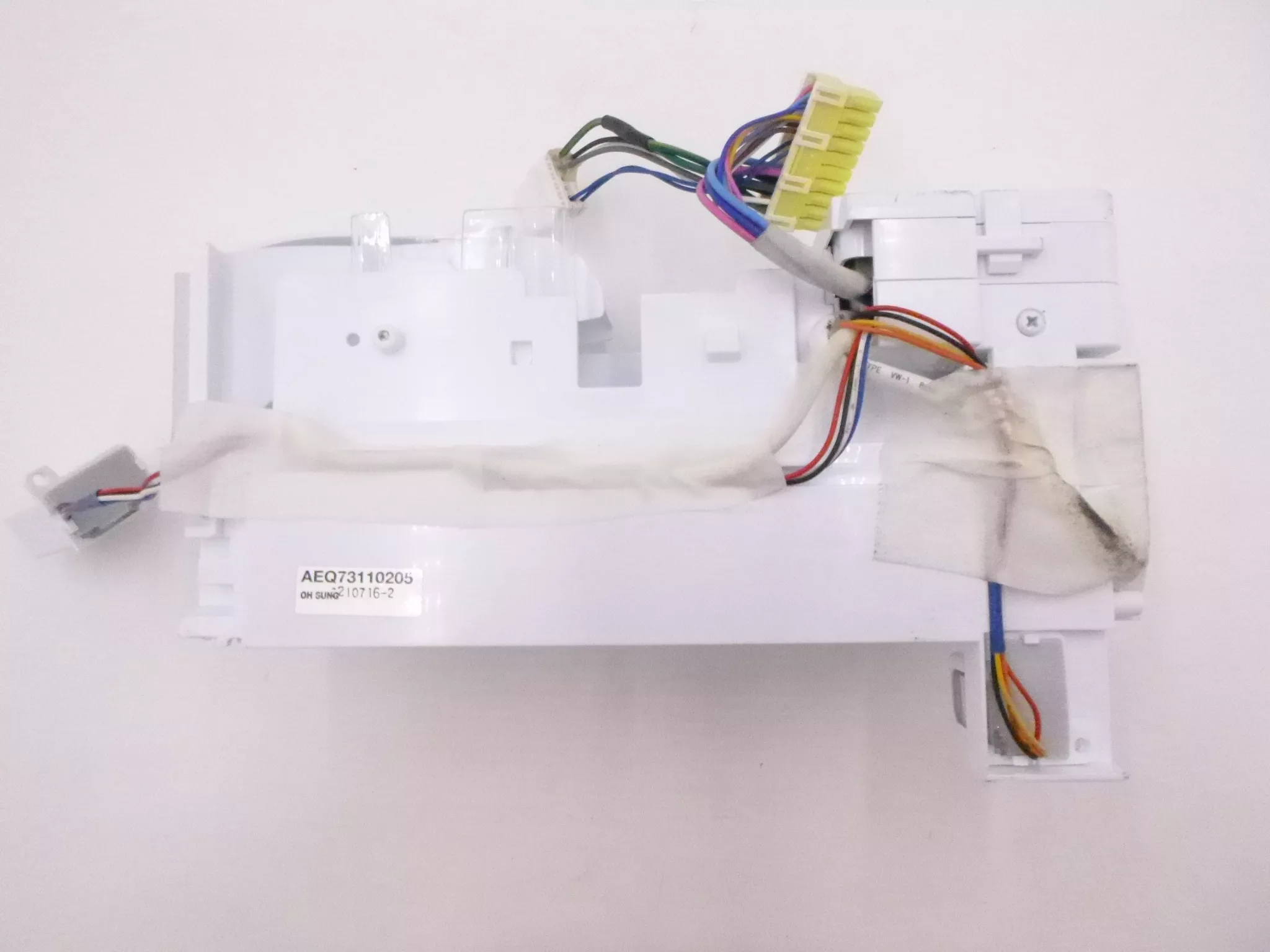 OEM LG AEQ73110205 Refrigerator Ice Maker Assembly Kit fits 71072 72049 72063