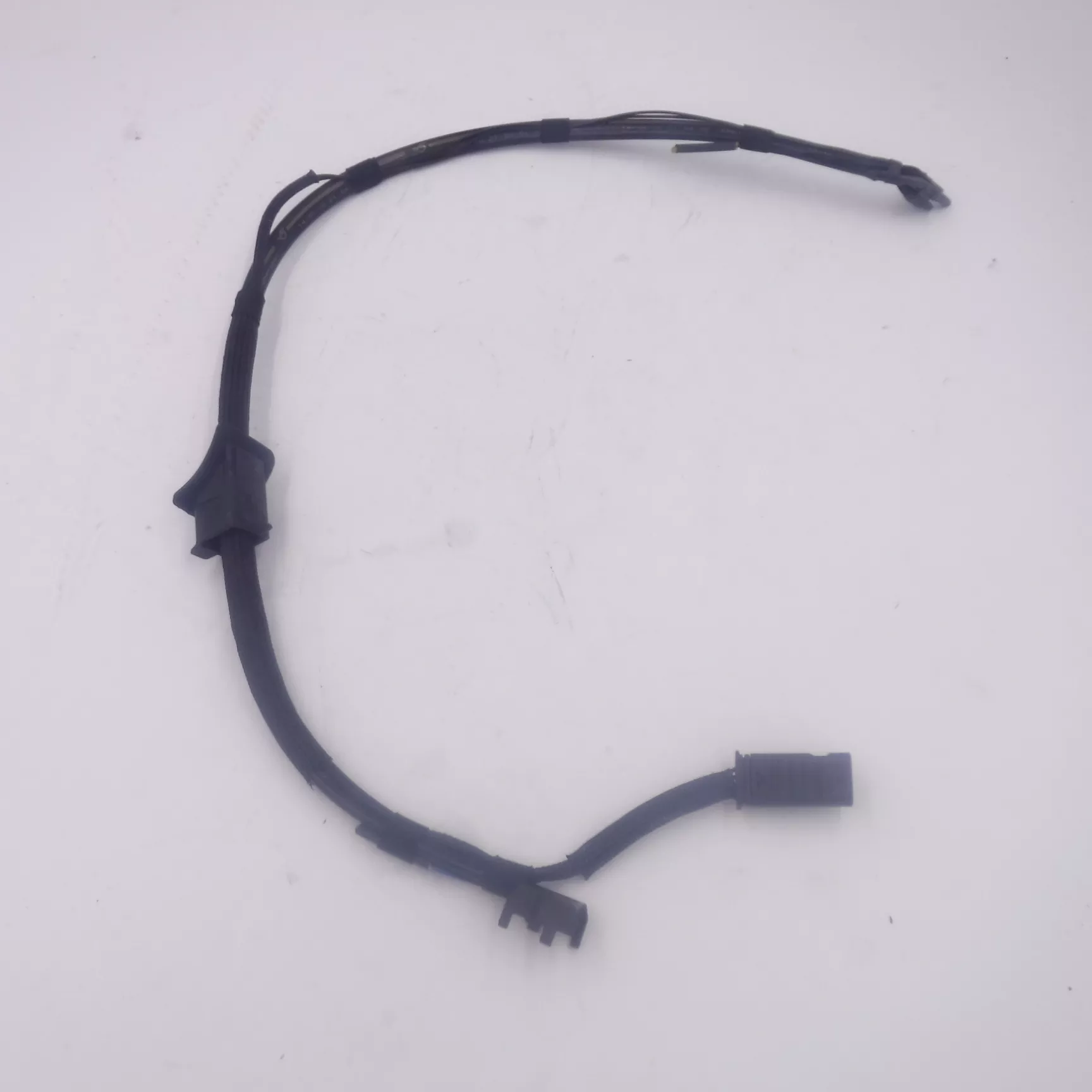 OEM Mercedes-Benz Heated Fluid Cable For Driver Wiper Arm 2013-2019 W166 GL450