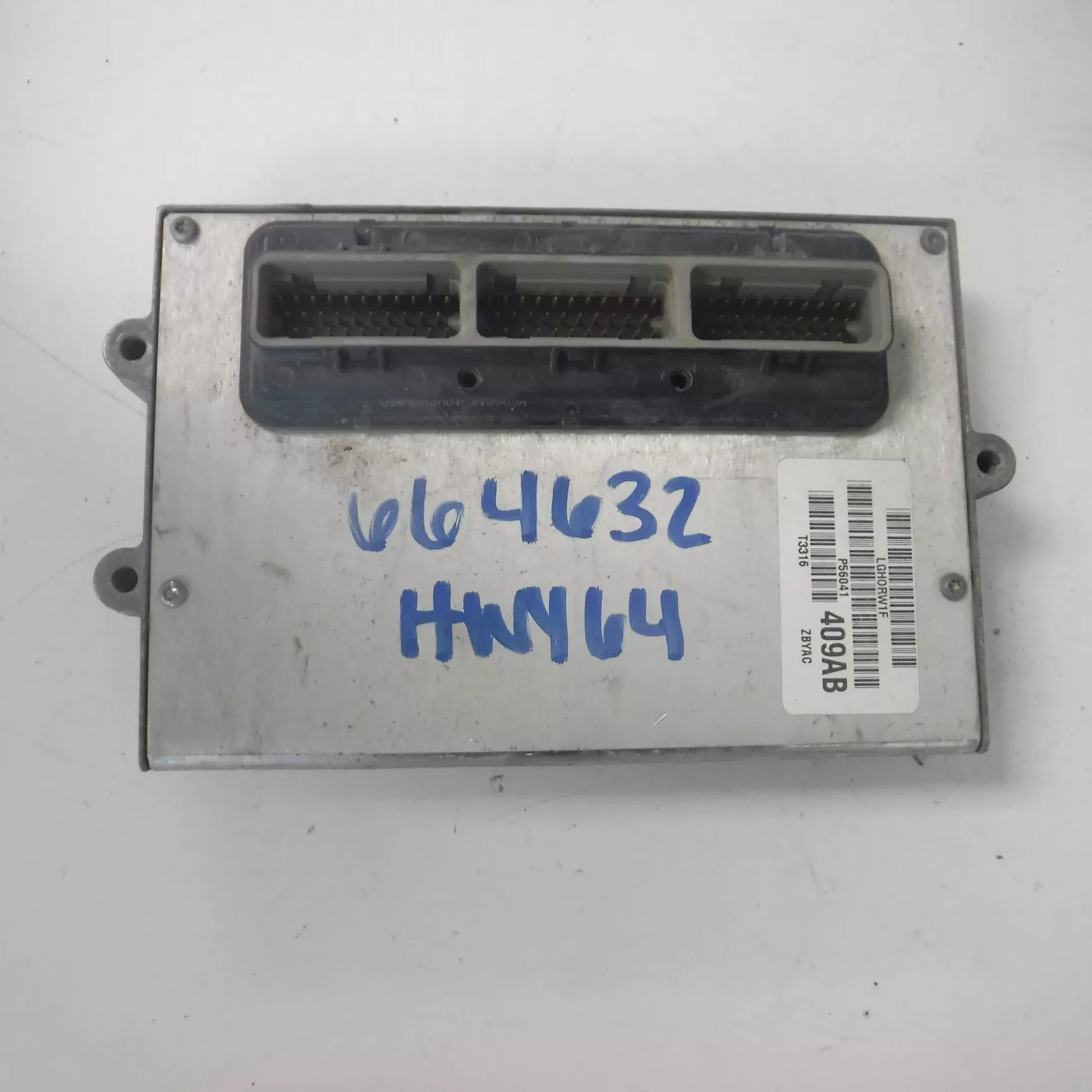 OEM Mopar 4.0Engine Control Unit P56041 Fits 1999-2001 Jeep Gr Cherokee