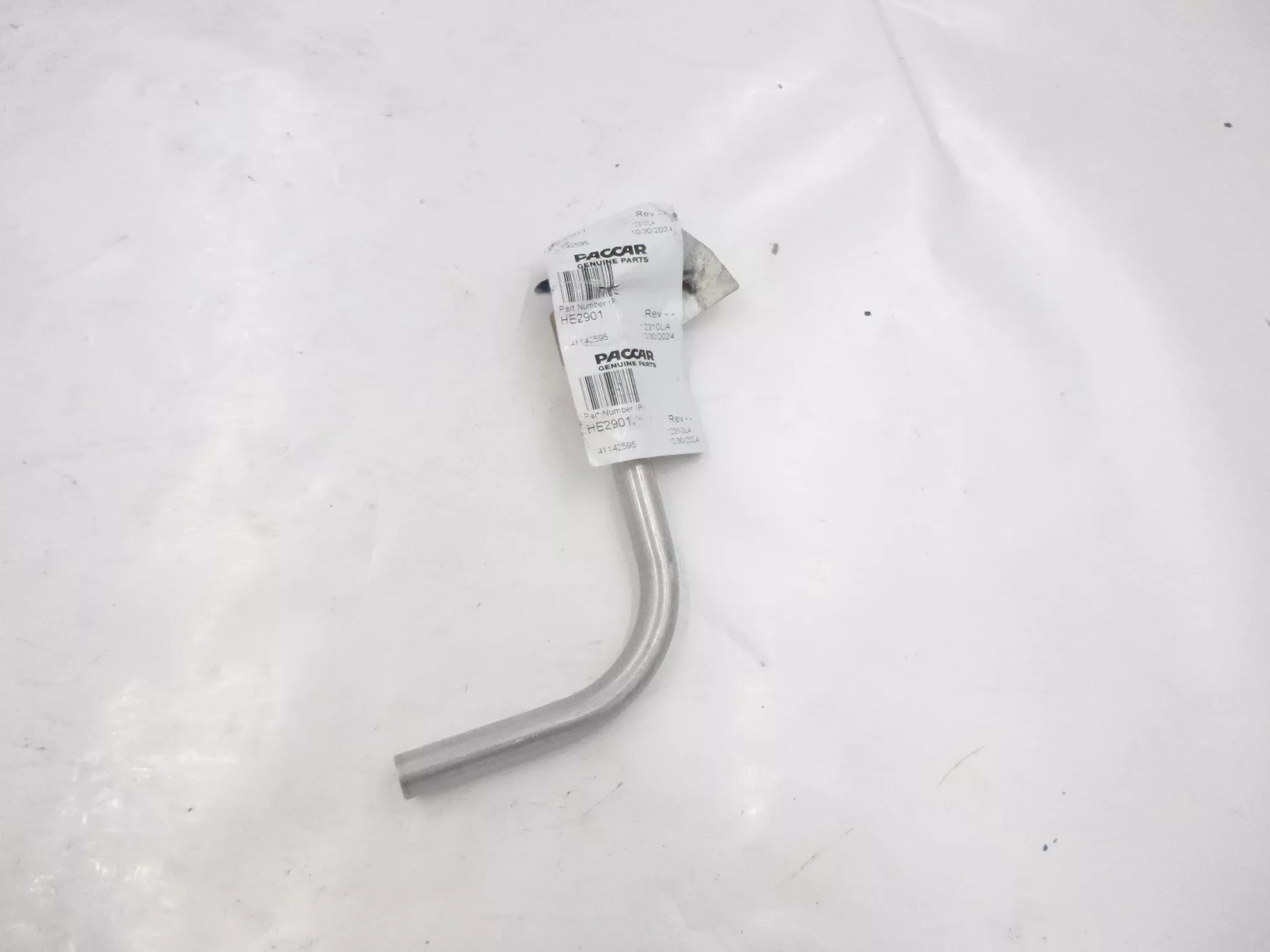 OEM Paccar Kenworth Fuel Return Tube HE2901