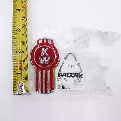 Paccar S53-6107 REV 2231-001 07785AA KW Kenworth Logo Hood Emblem
