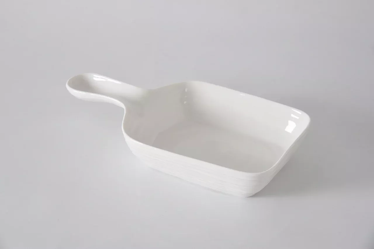 Pampa Bay - Le Blanc Serving Dish with Handle