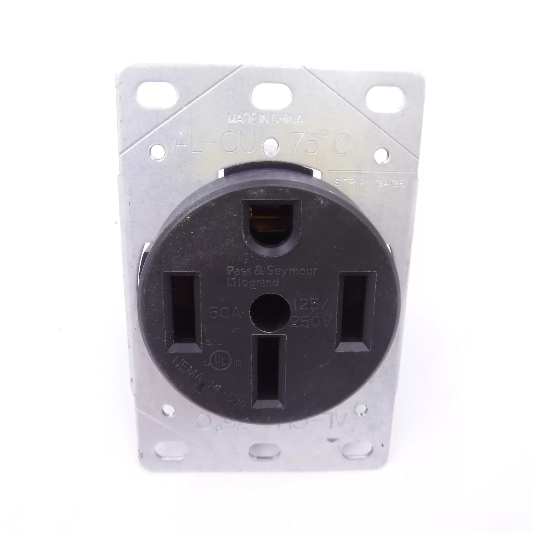 Pass & Seymour 1108-0063 Industrial Grade Flush Mount Receptacle 50A, 125/250V