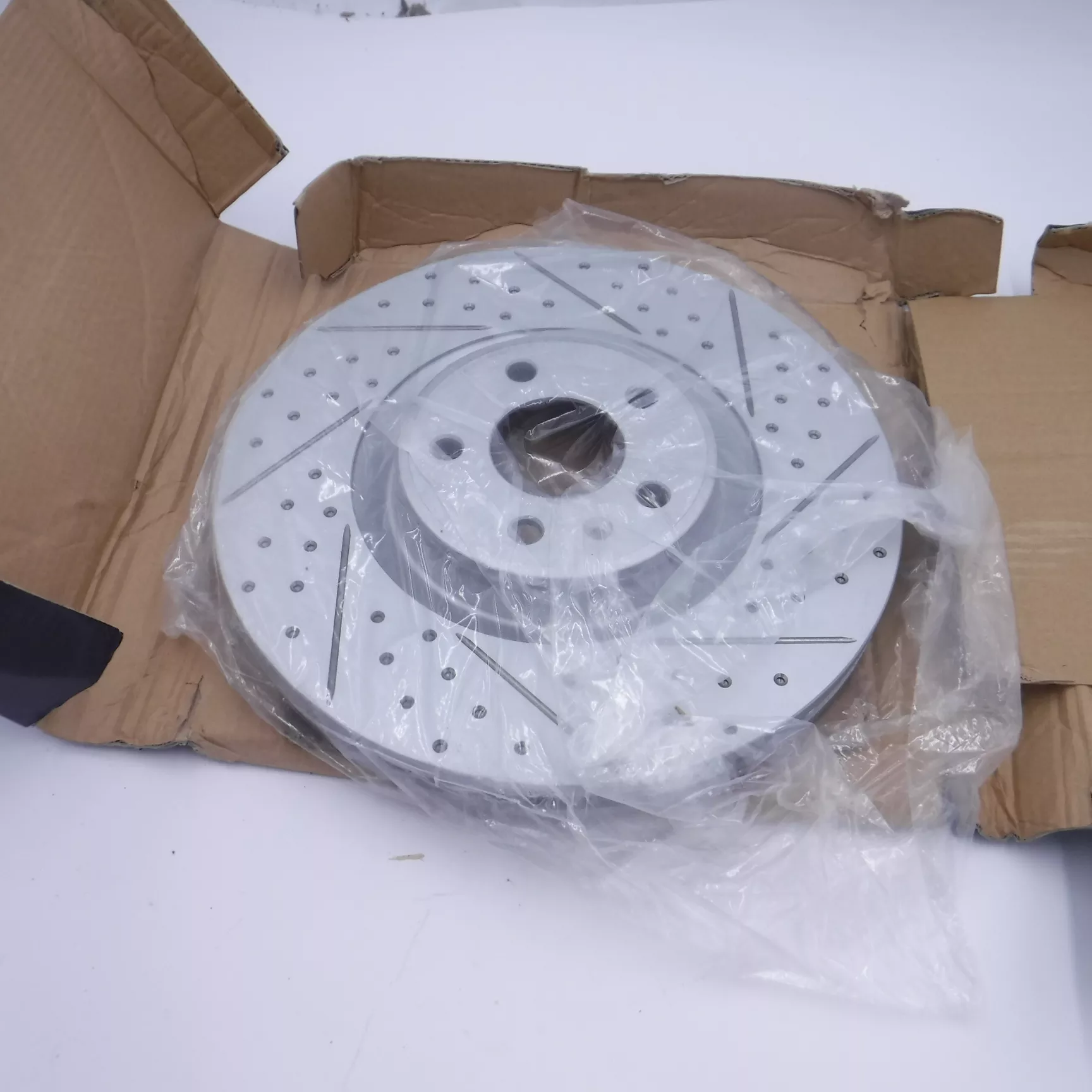 R1 Drilled & Slotted Front Right Brake Rotor 830-73064R For 2012-2018 Audi A6