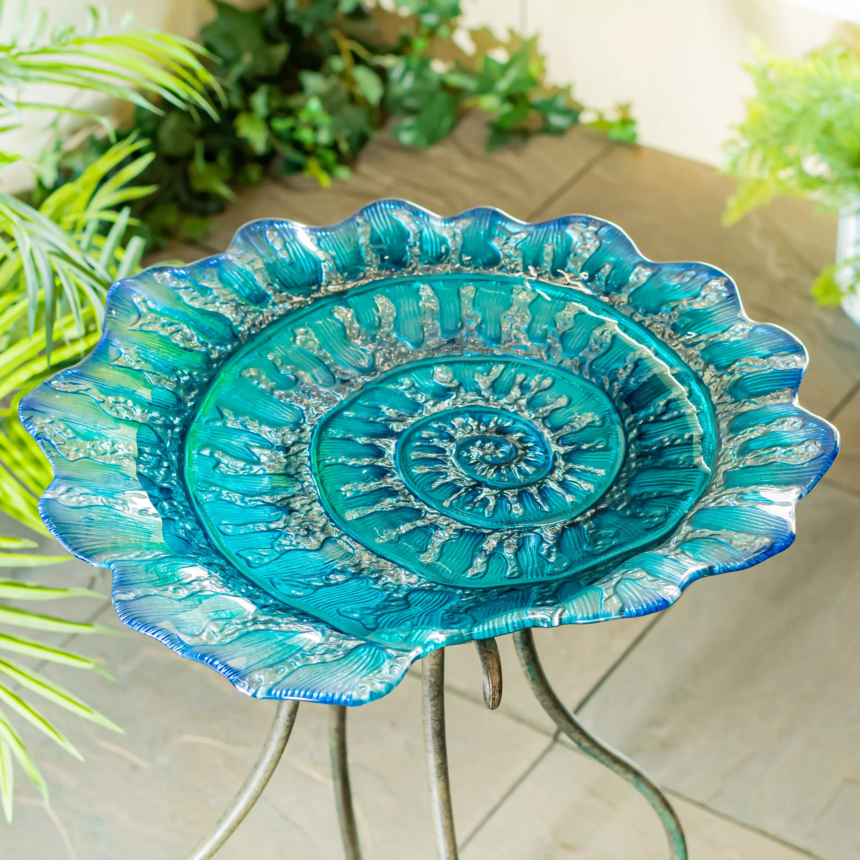 Seaside Retreat Birdbath, ShellGlass Birdbath, 18"