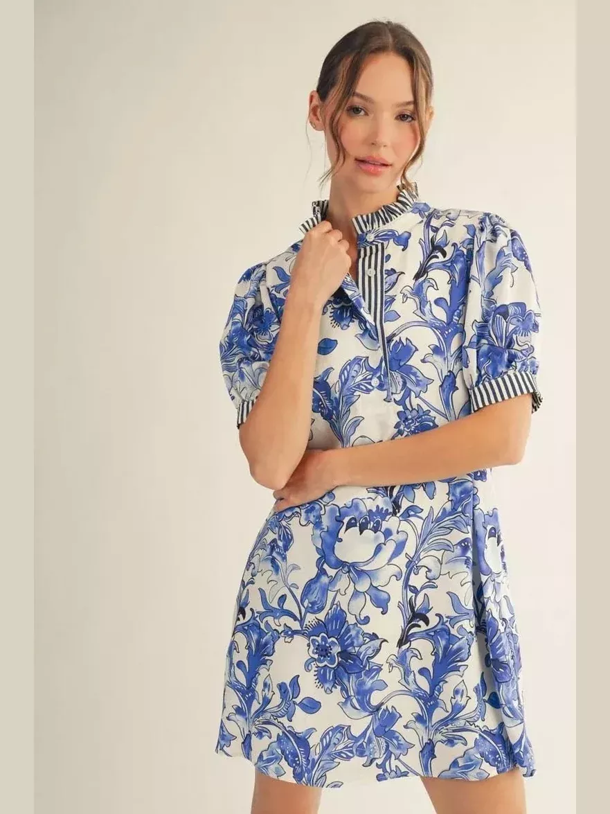 Short Sleeve Tropical Floral Mini Dress