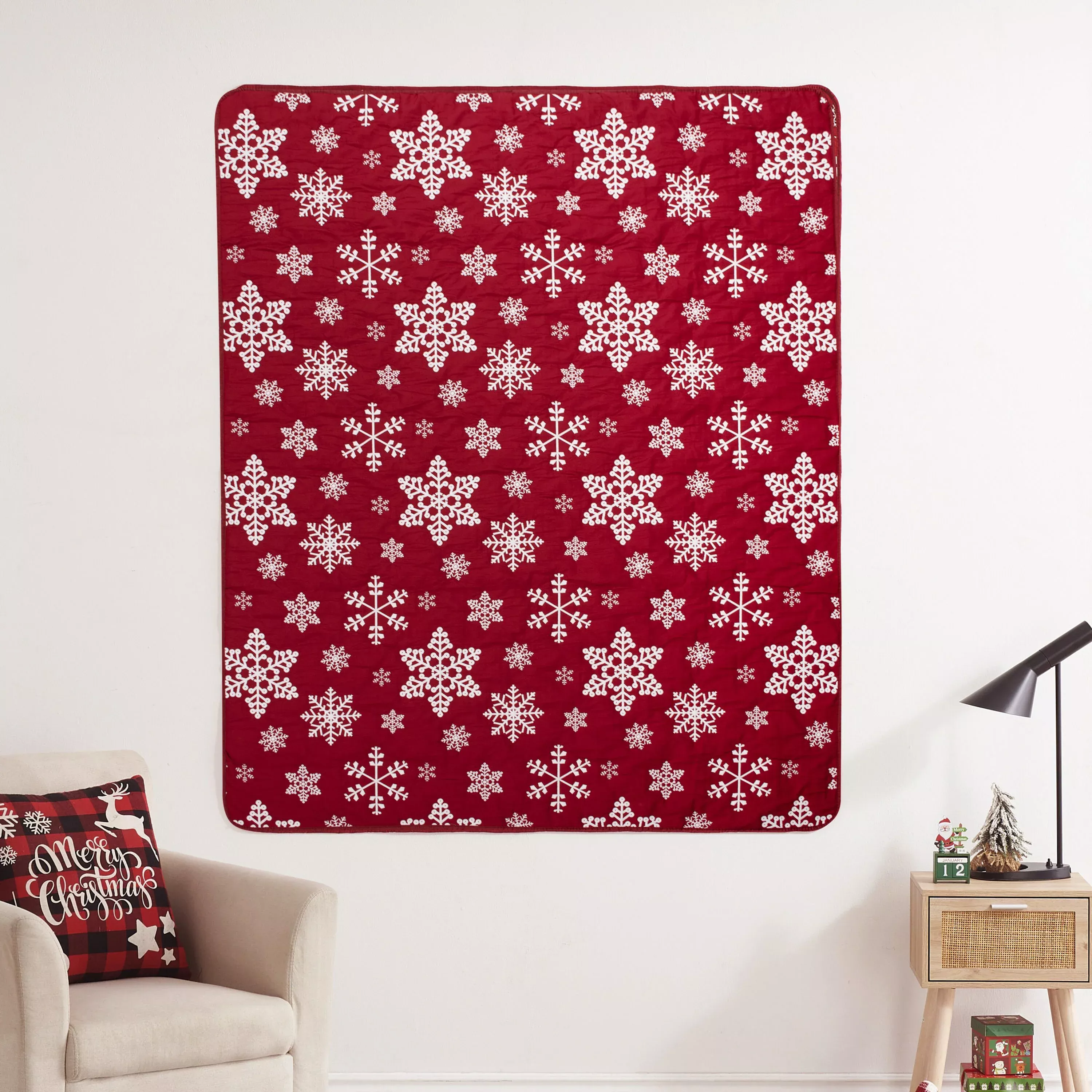 Snowflakes Jacquard Throw