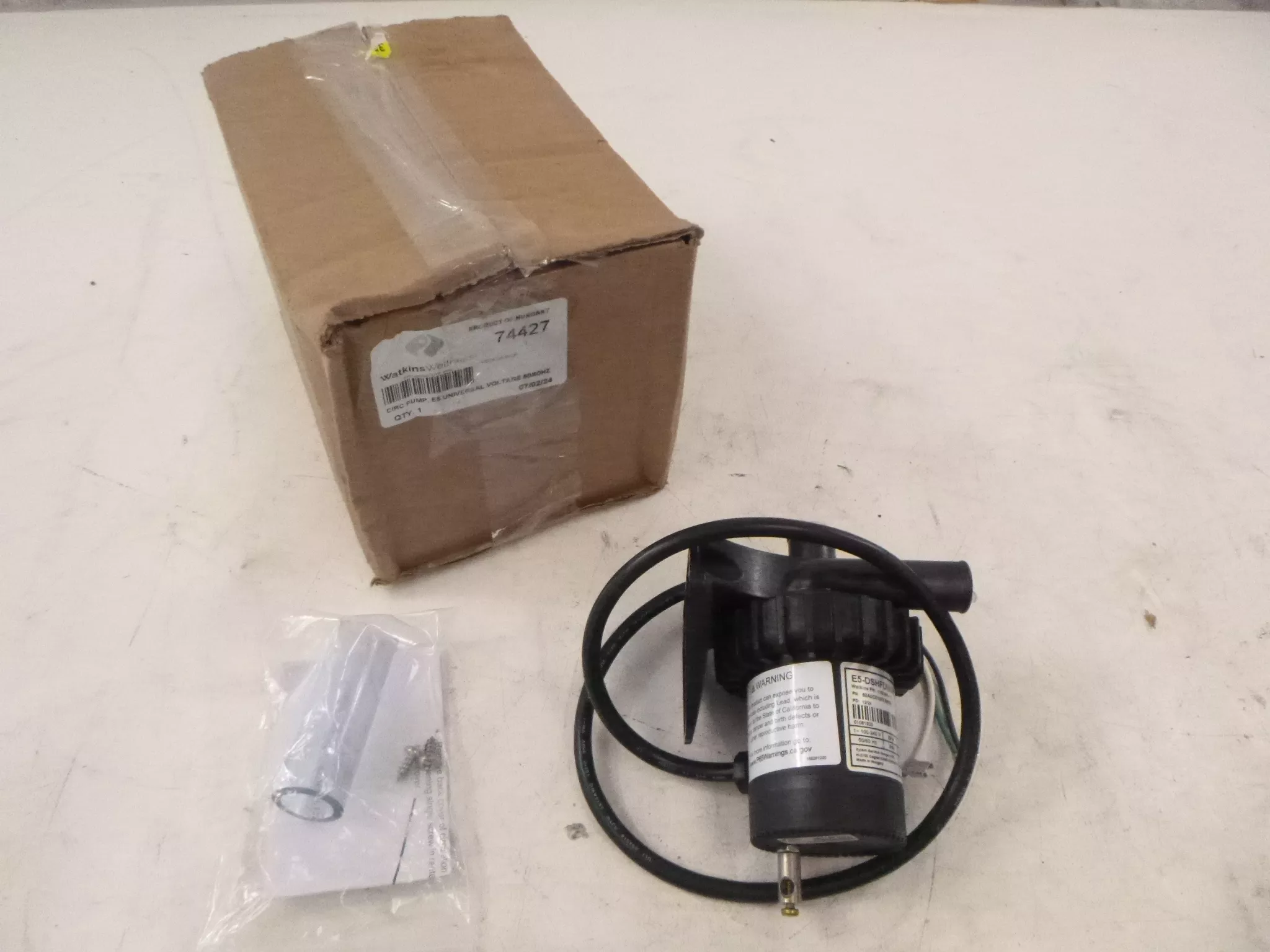 Watkins Wellness E5 Universal Circulation Pump 74427 50/60Hz 240V 39W