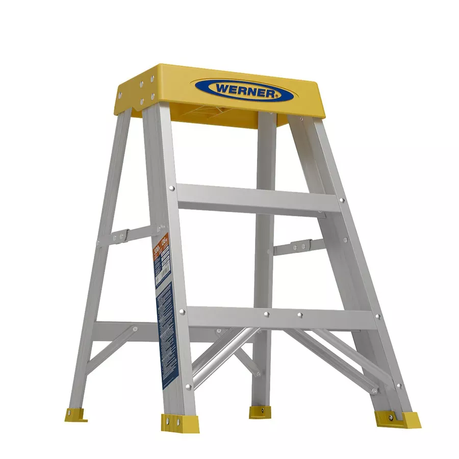 Werner Type IA Aluminum Step Stool - 2'
