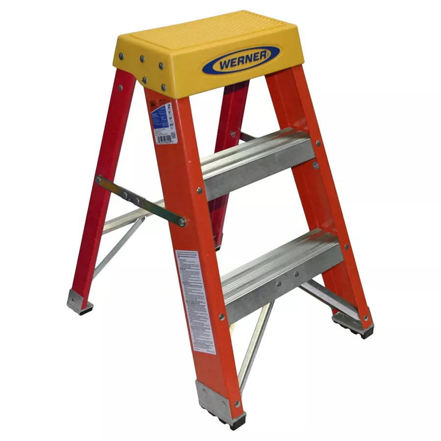 Werner Type IA Fiberglass Step Stool - 2'