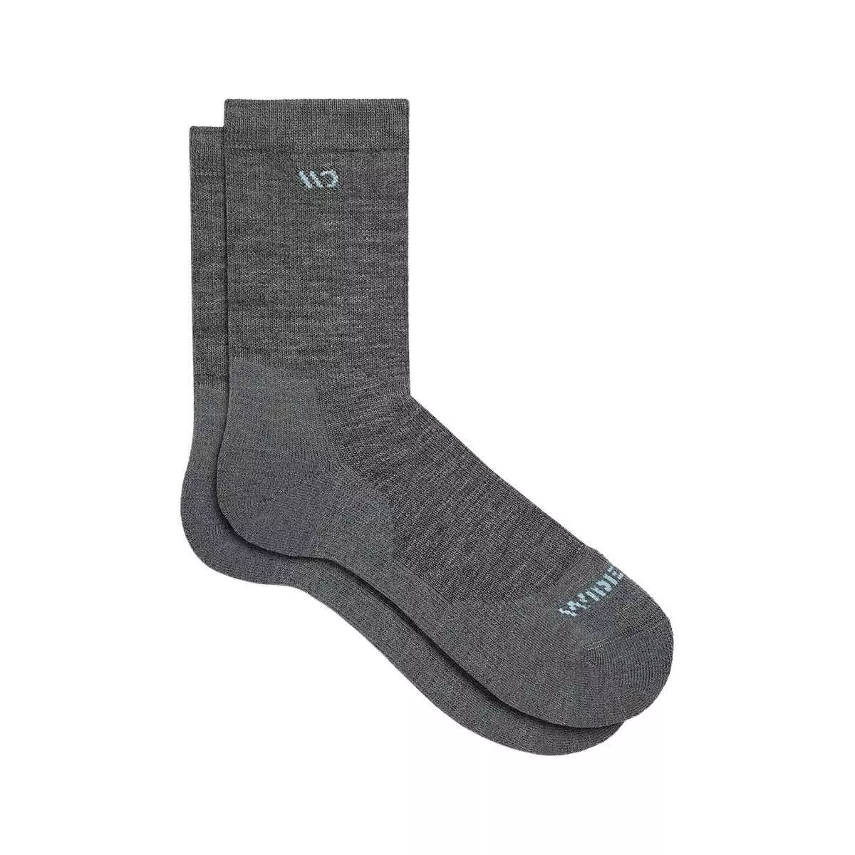 Wide Open Women's Solid Cushioned Crew Socks