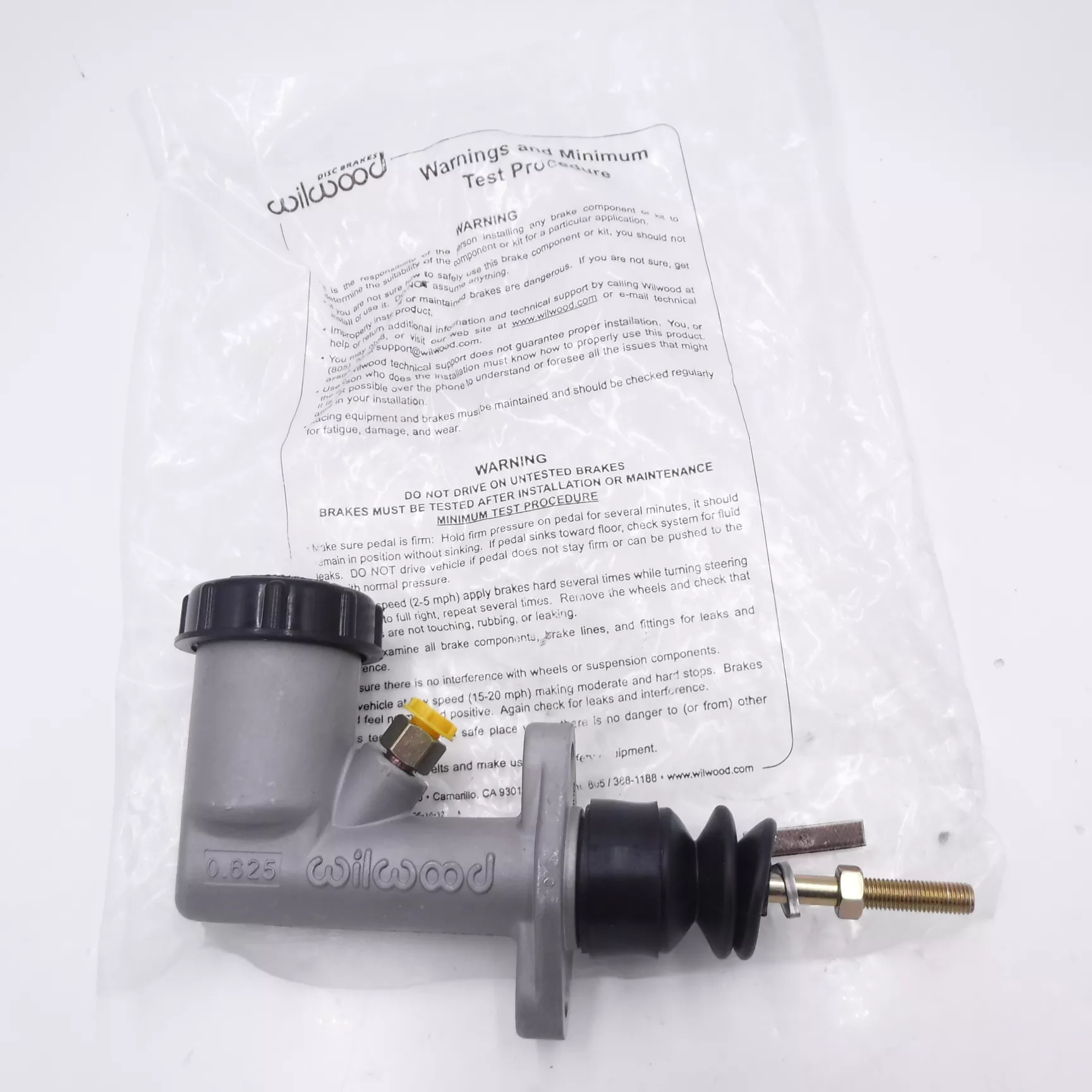 Wilwood 0.625″ Bore Integral Master Cylinder 260-2636