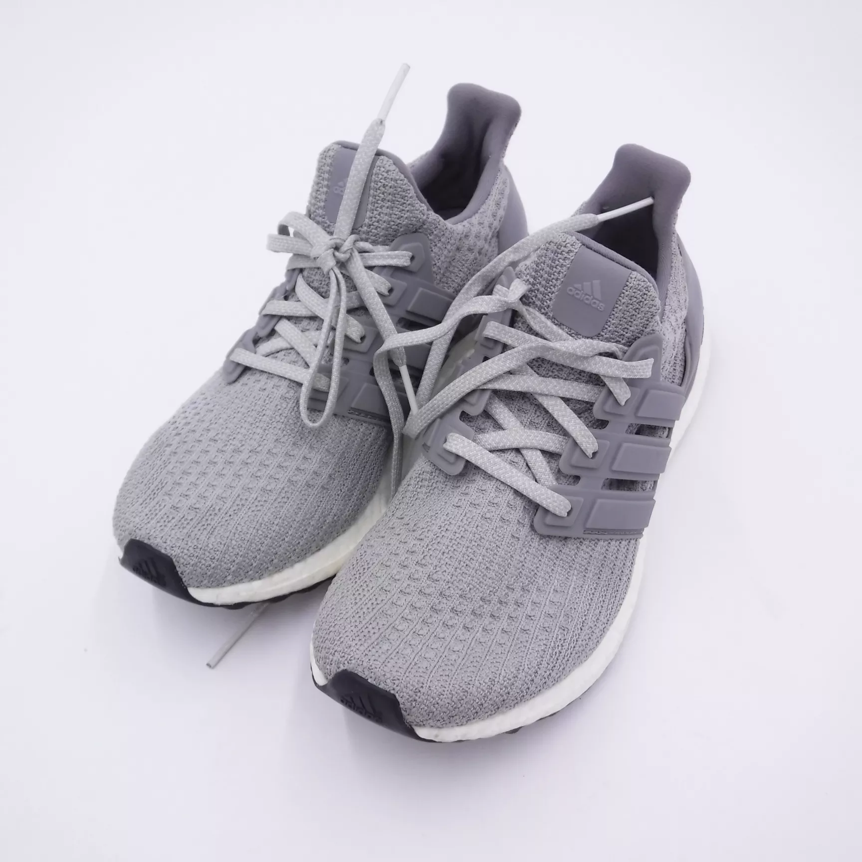 Women’s Adidas Ultraboost Grey/White Tiger Stripes Shoes Size 7.5