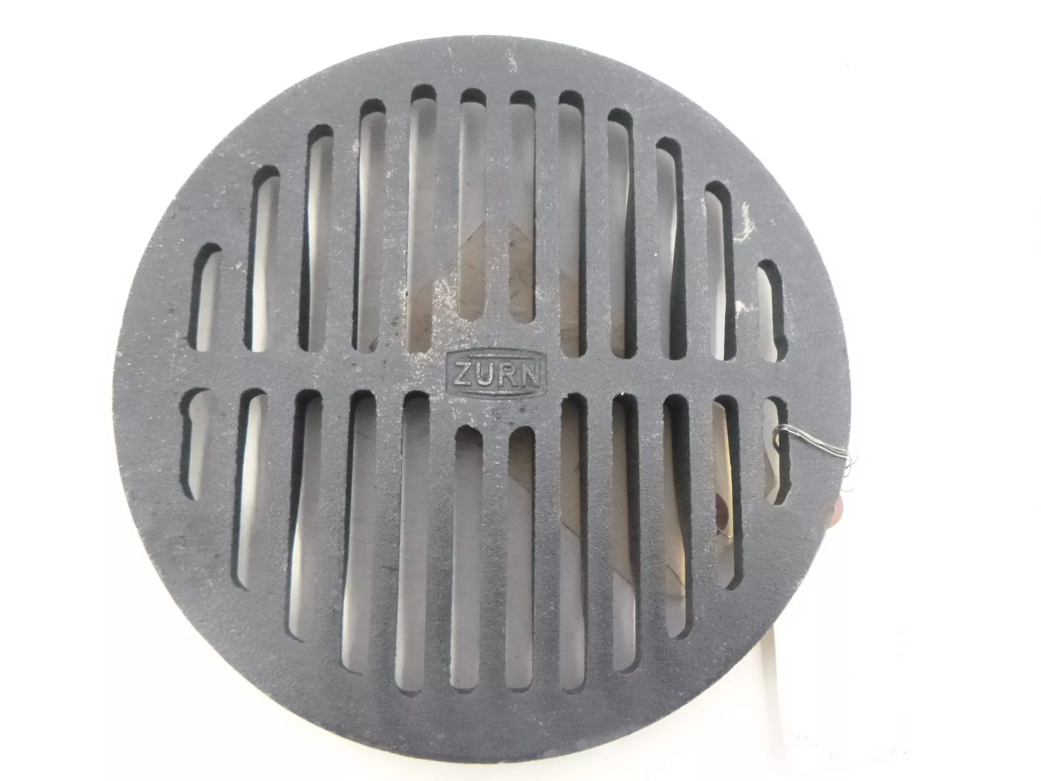 Zurn Gray Cast Iron Round Slotted Drain Grate 8″ Overall Dia. 1 1/4″ Thick P550